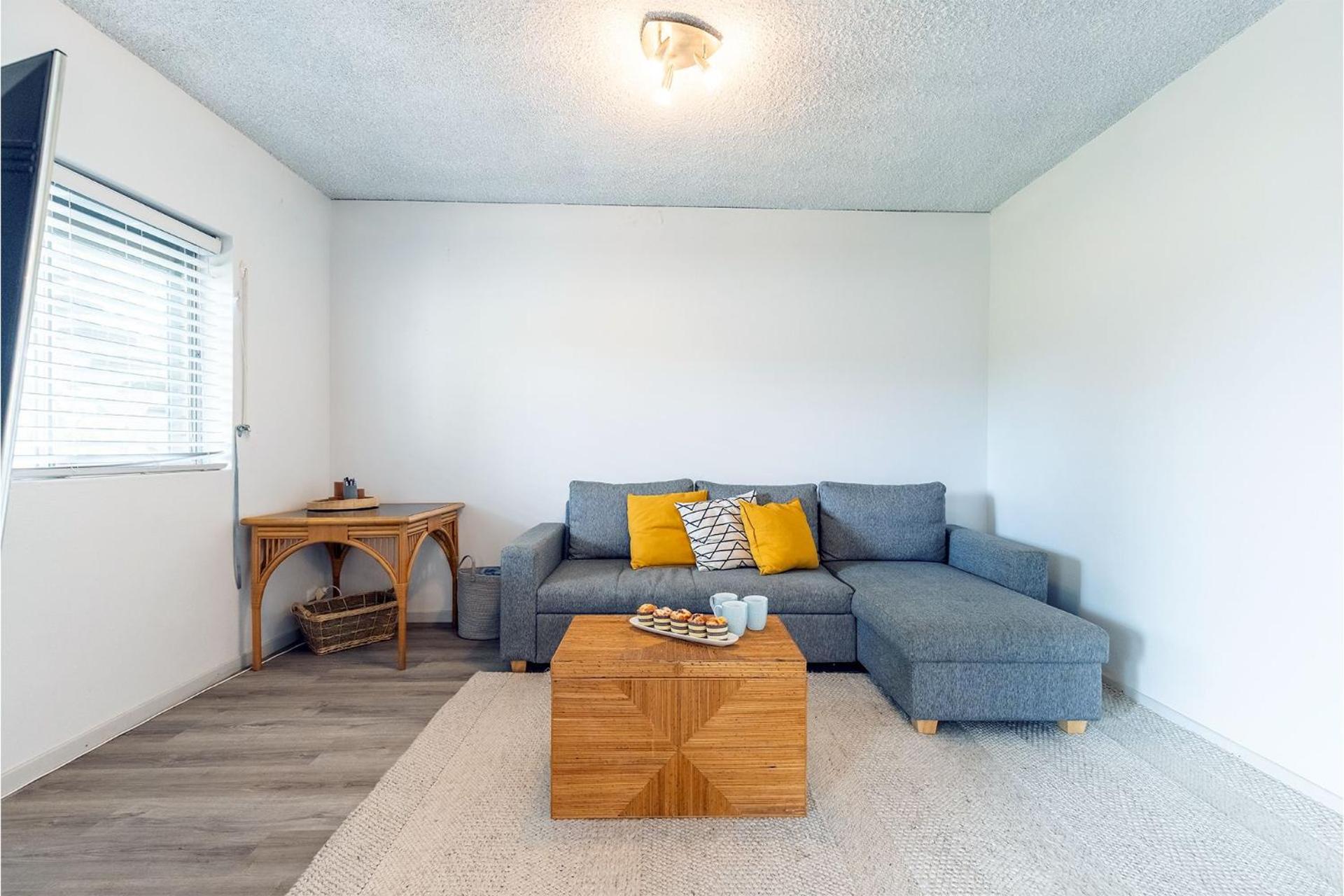 2 26 Voyager Cl waterfront ground floor unit