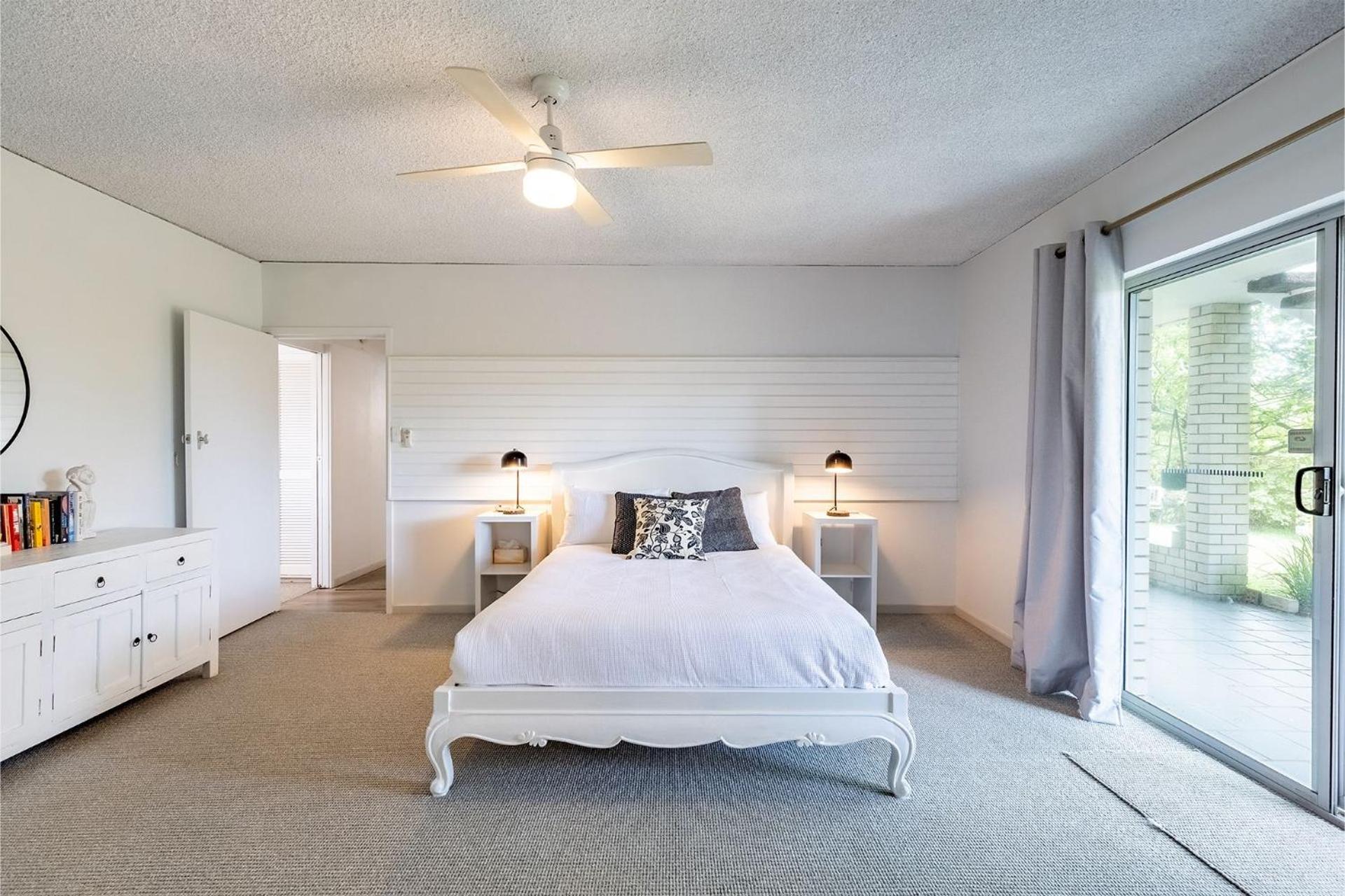 2 26 Voyager Cl waterfront ground floor unit
