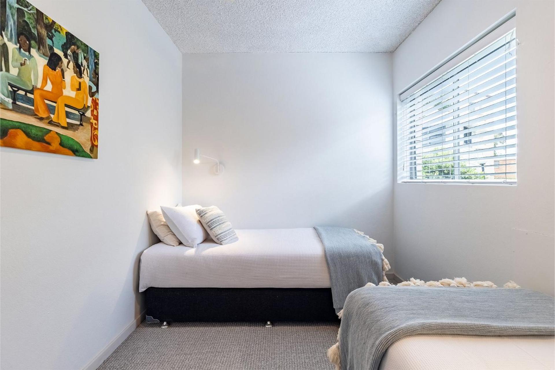 2 26 Voyager Cl waterfront ground floor unit