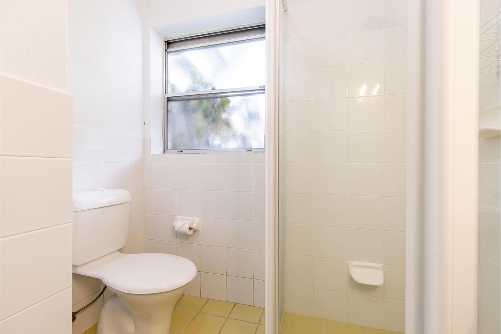 2 26 Voyager Cl waterfront ground floor unit