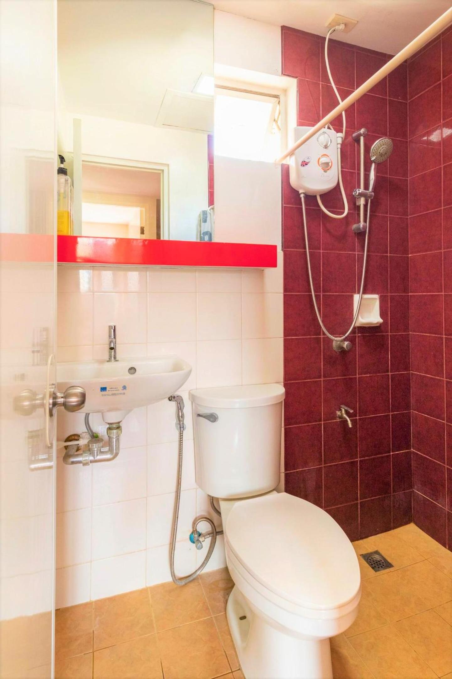 Brew Home Bacolod - 3 Bedroom House view 3