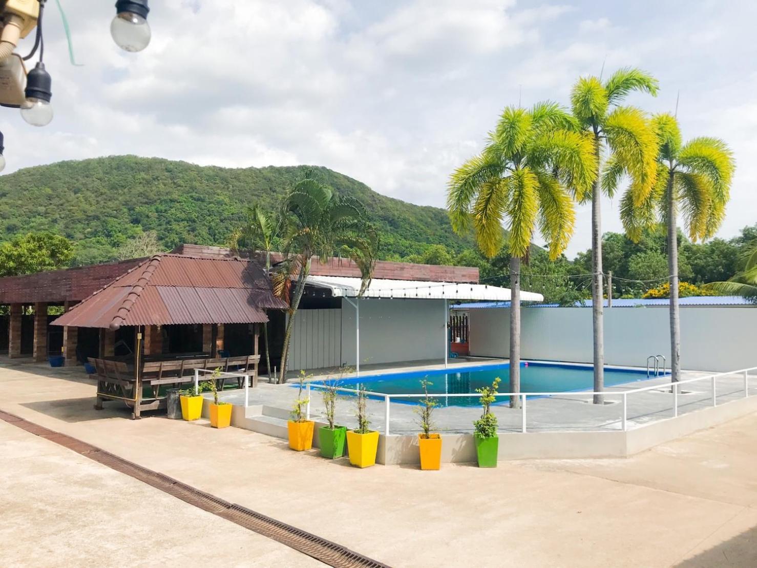 Pooma Resort