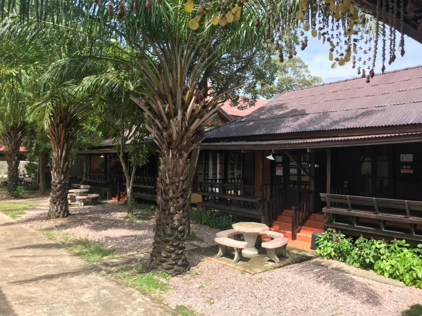 Pooma Resort