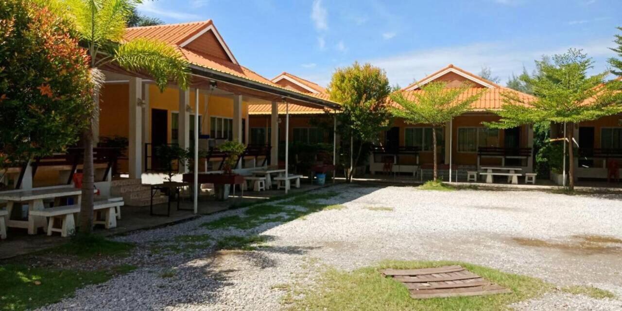 Pooma Resort