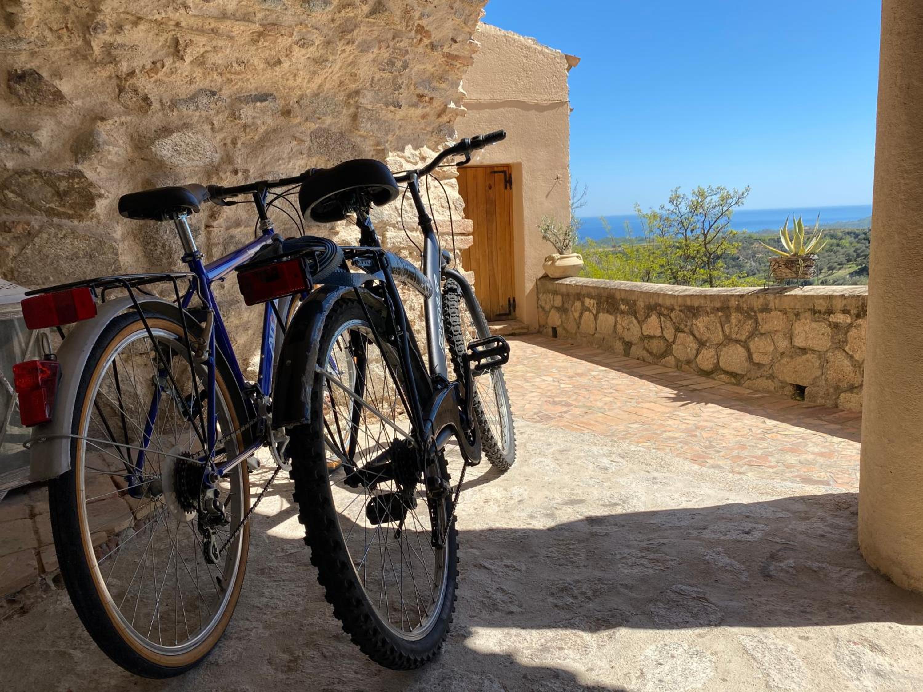 Slow holidays in Calabria tradizioni eno-gastonomia tra borgo e mare