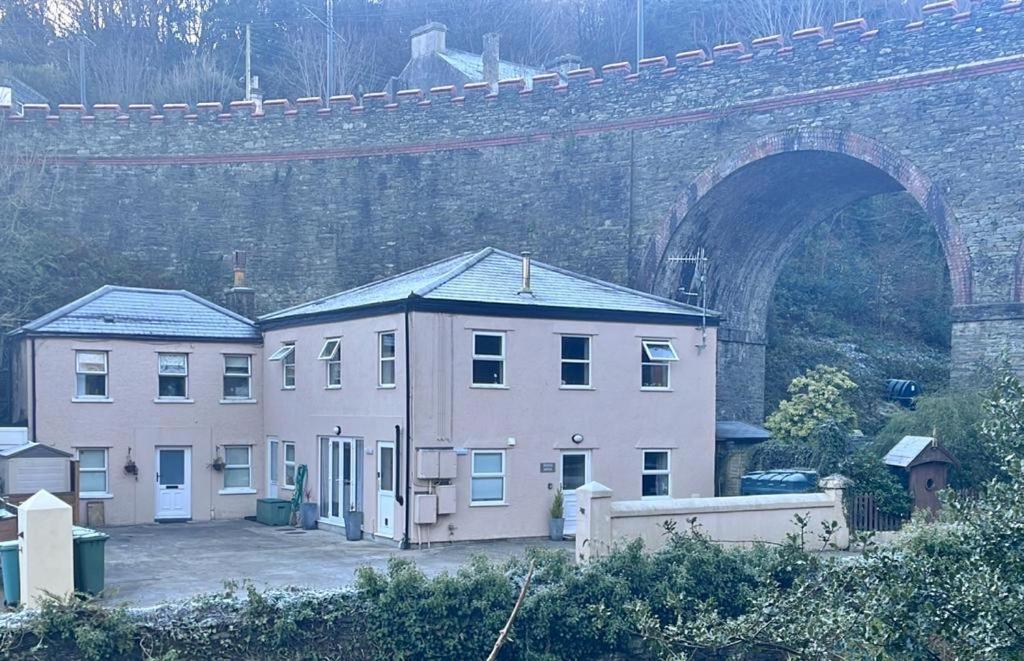 The Workshop, Bridge House