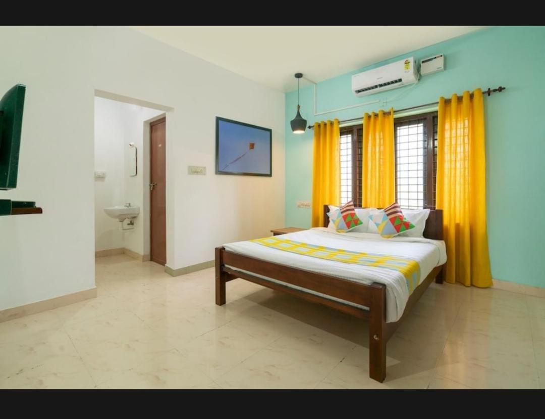 Tharayil Apartments