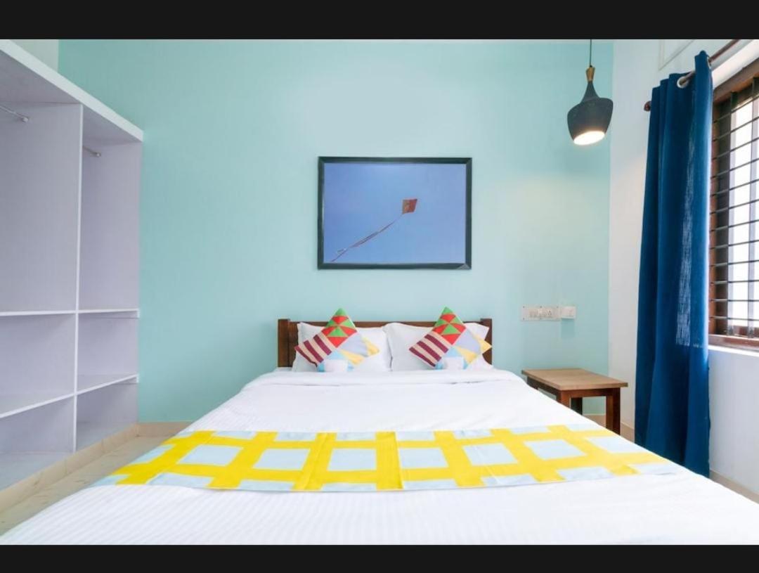 Tharayil Apartments