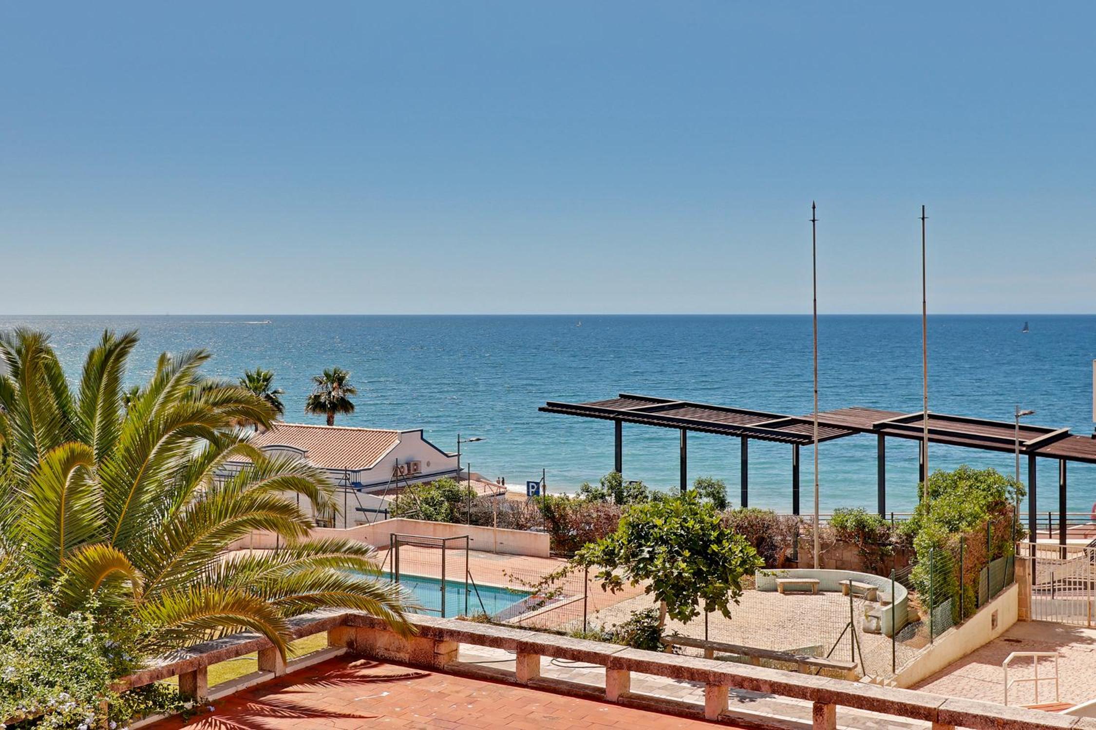 Ocean Chic by the Beach view 5