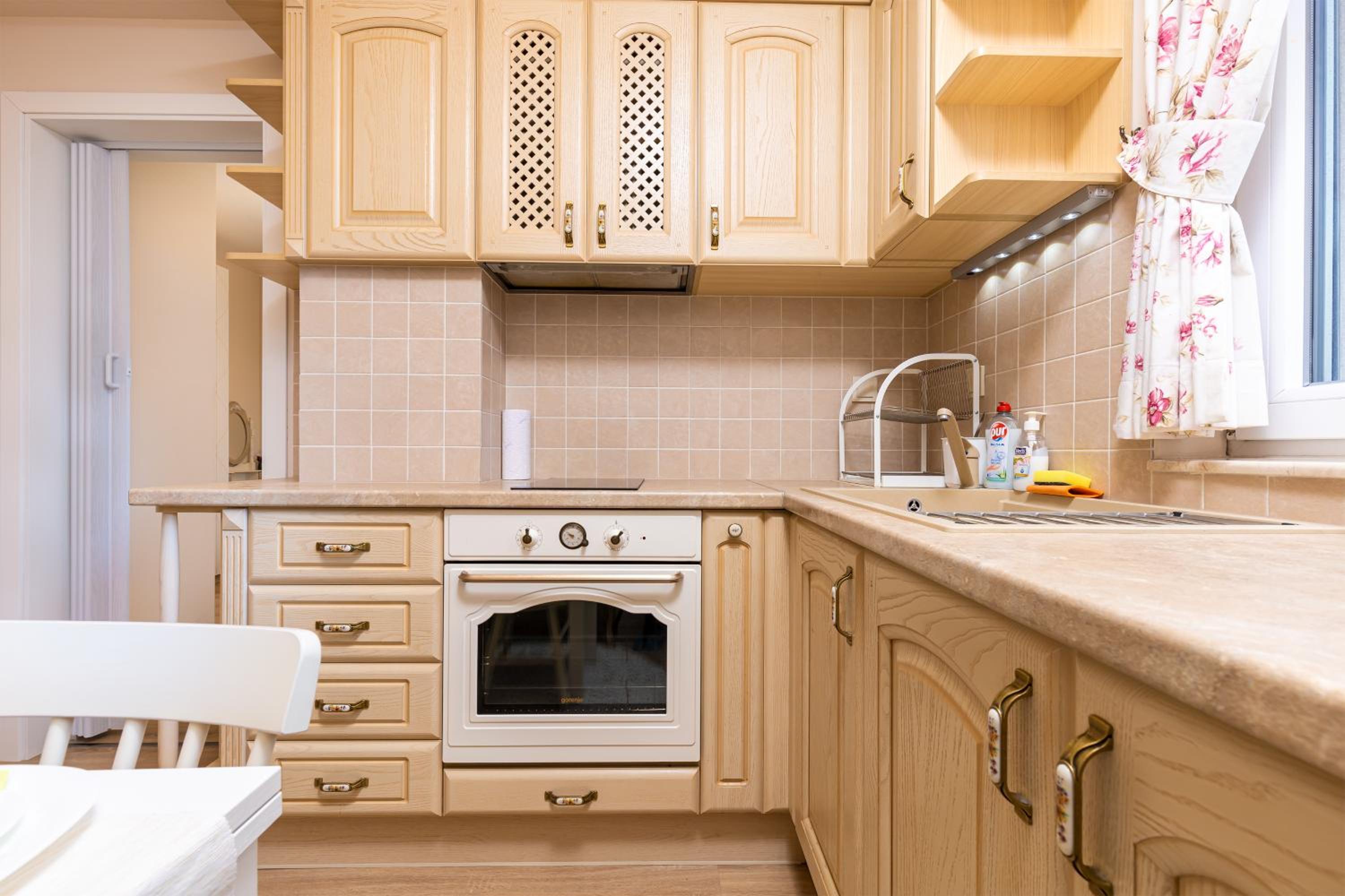 Bright & Cozy 1BD Flat with a Terrace and Parking by Flat Mаnager view 5