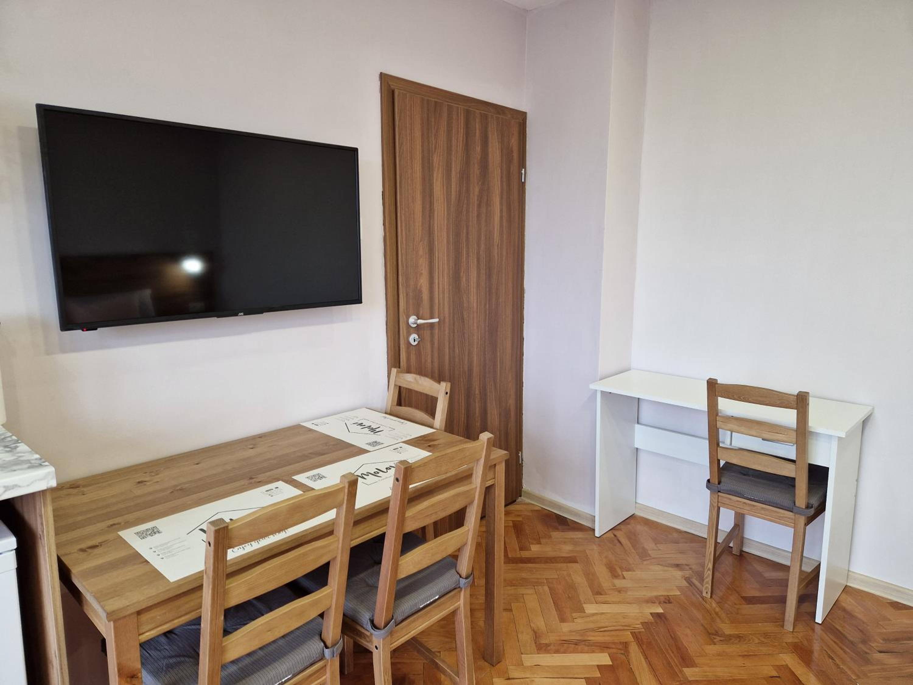 Malavi A5 top center apartment Ruse view 5