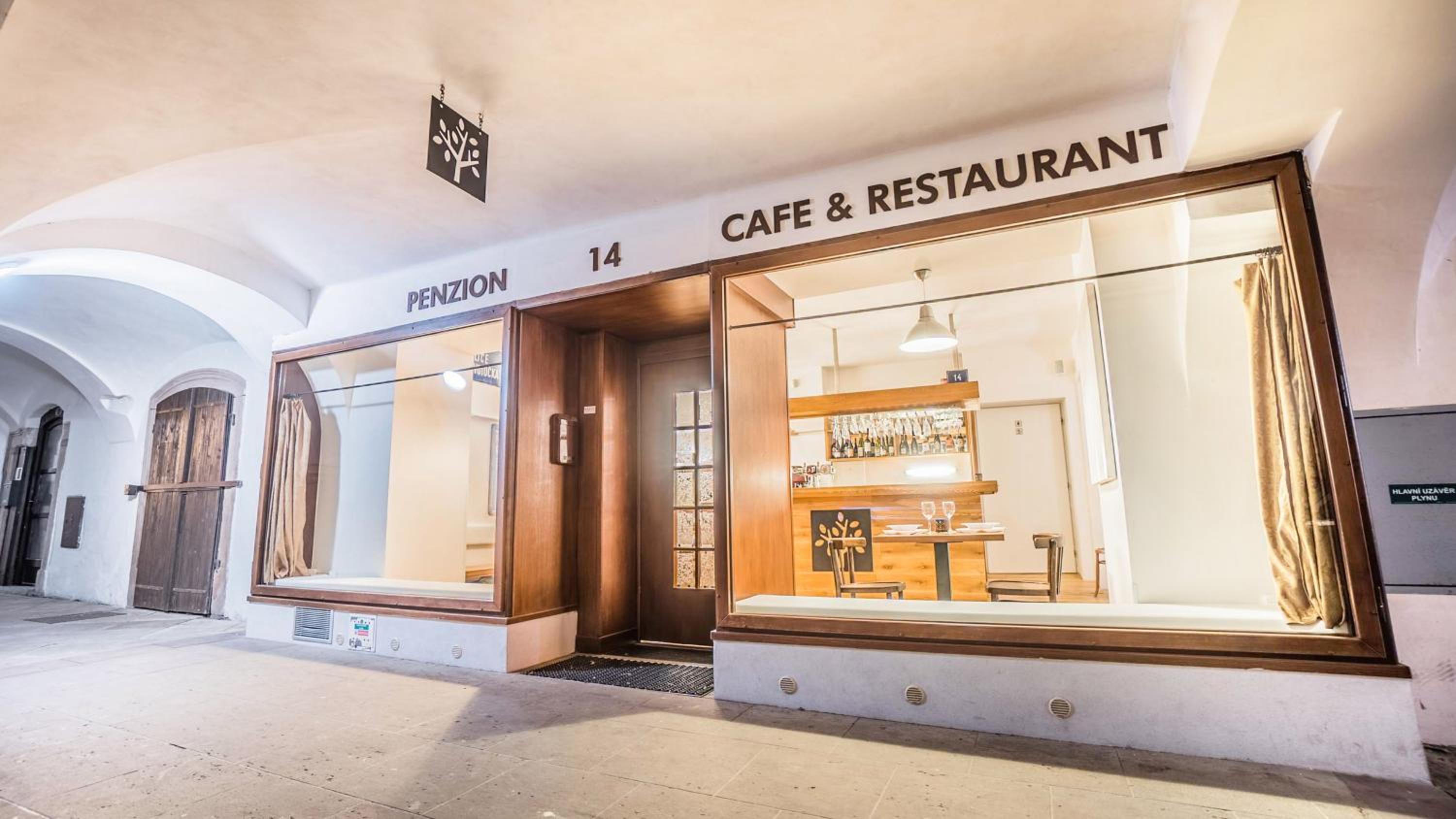 Penzion a Restaurace 14