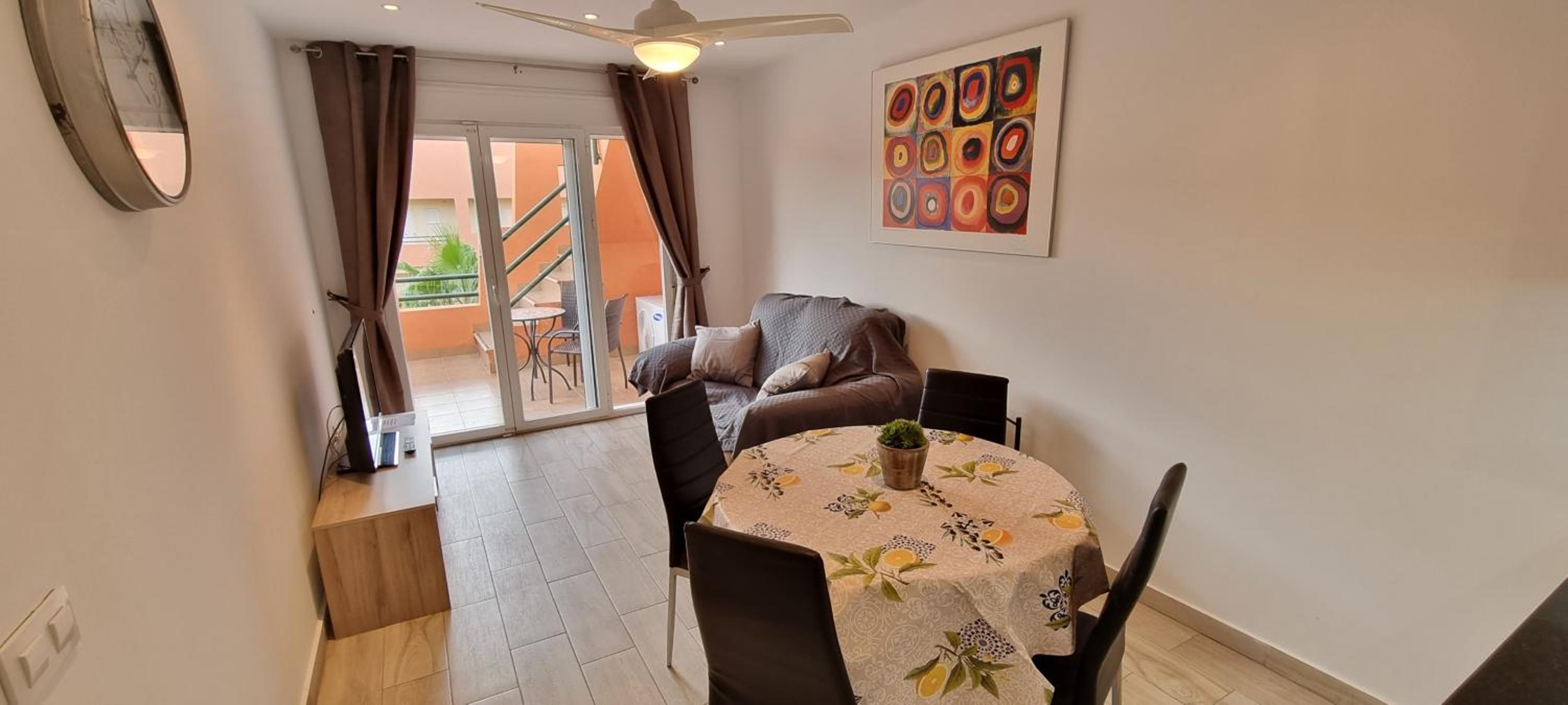 Homes of Spain, Apartamentos Paraíso, Ed Palmerston, Atico B a pie de Playa, piscina privada en solárium, WI-FI photo 4