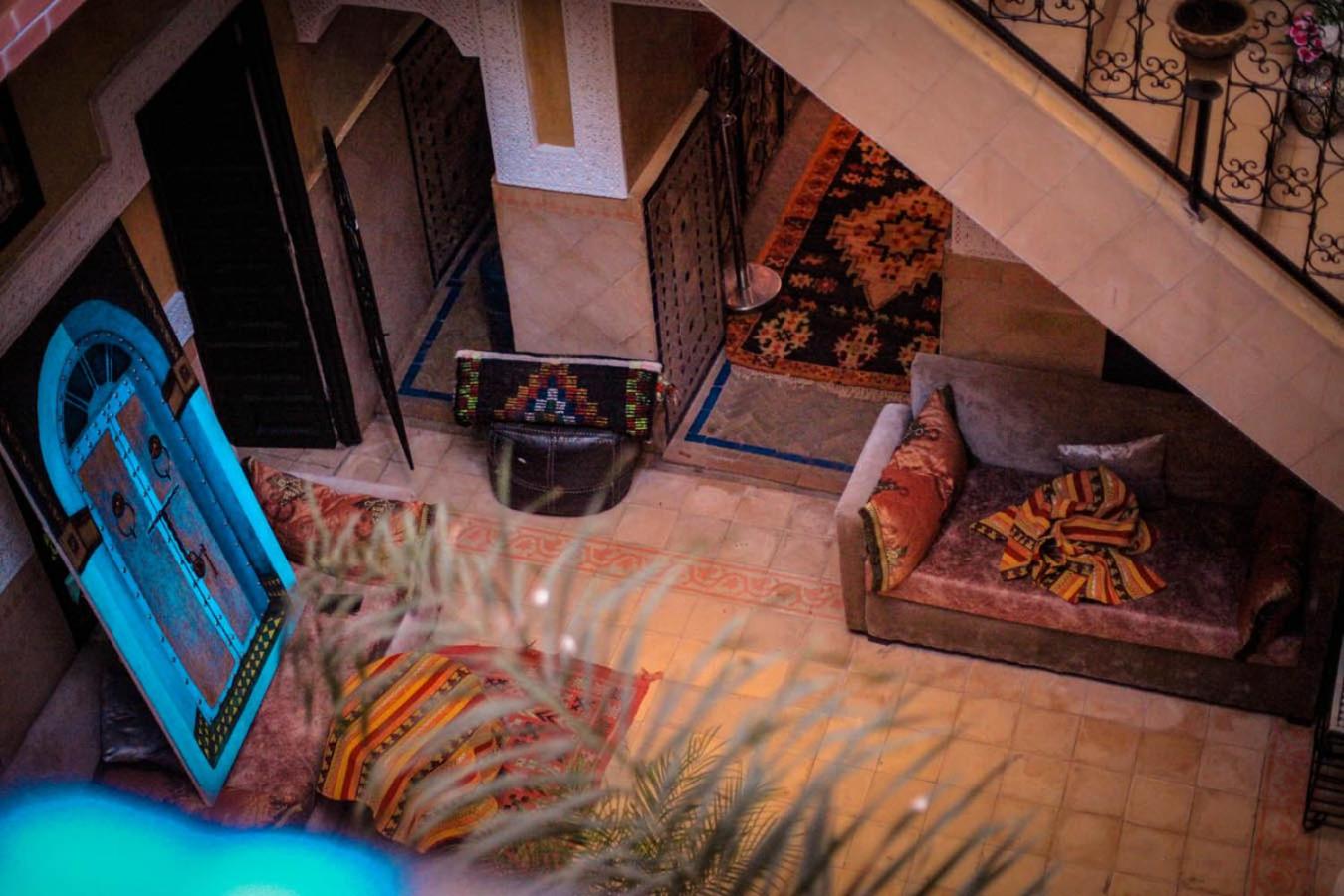 lounge