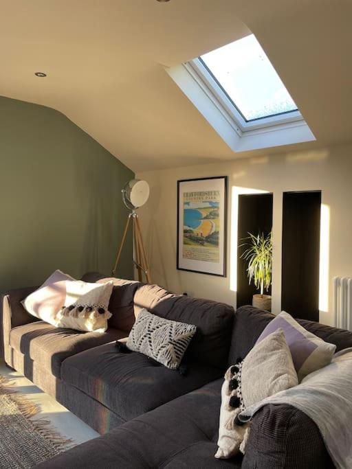 Edge Water Cottage-recently constructed