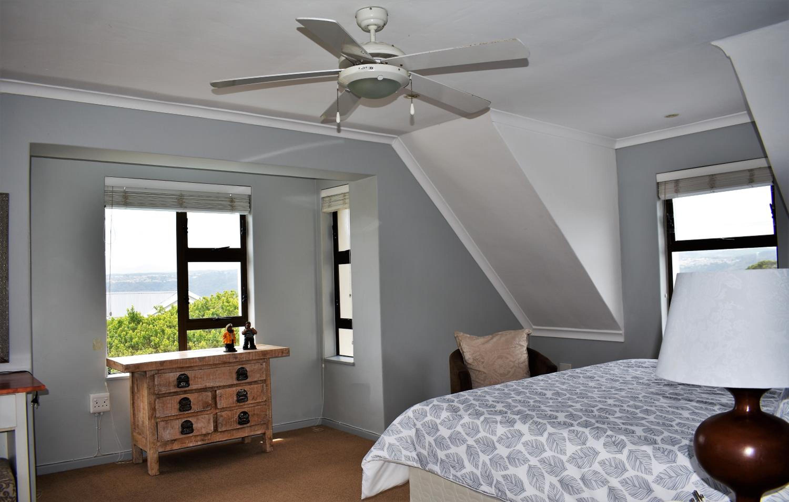 Hillview, Pezula view 3