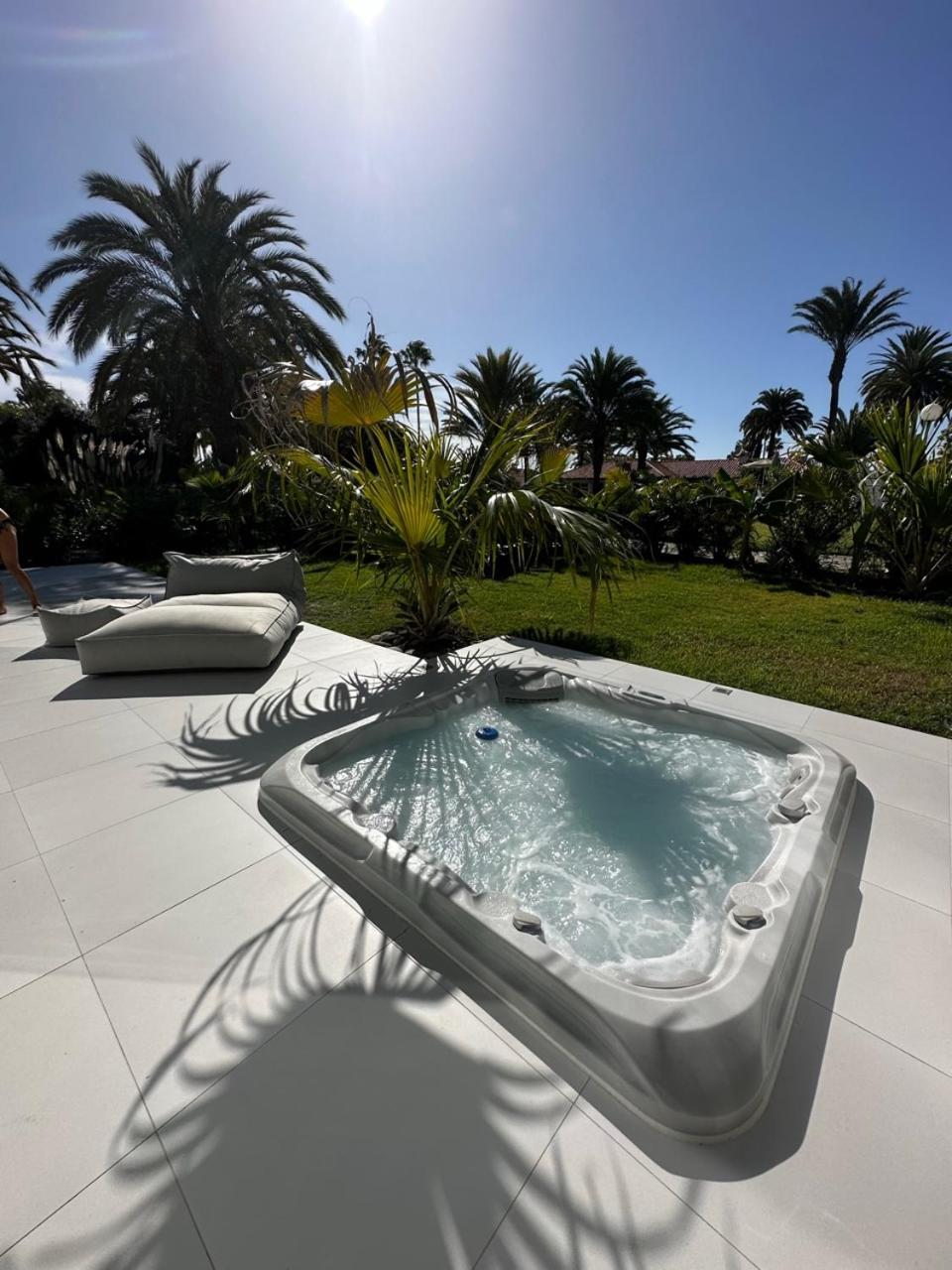 Sun Club P65 Premium Bungalow view 5