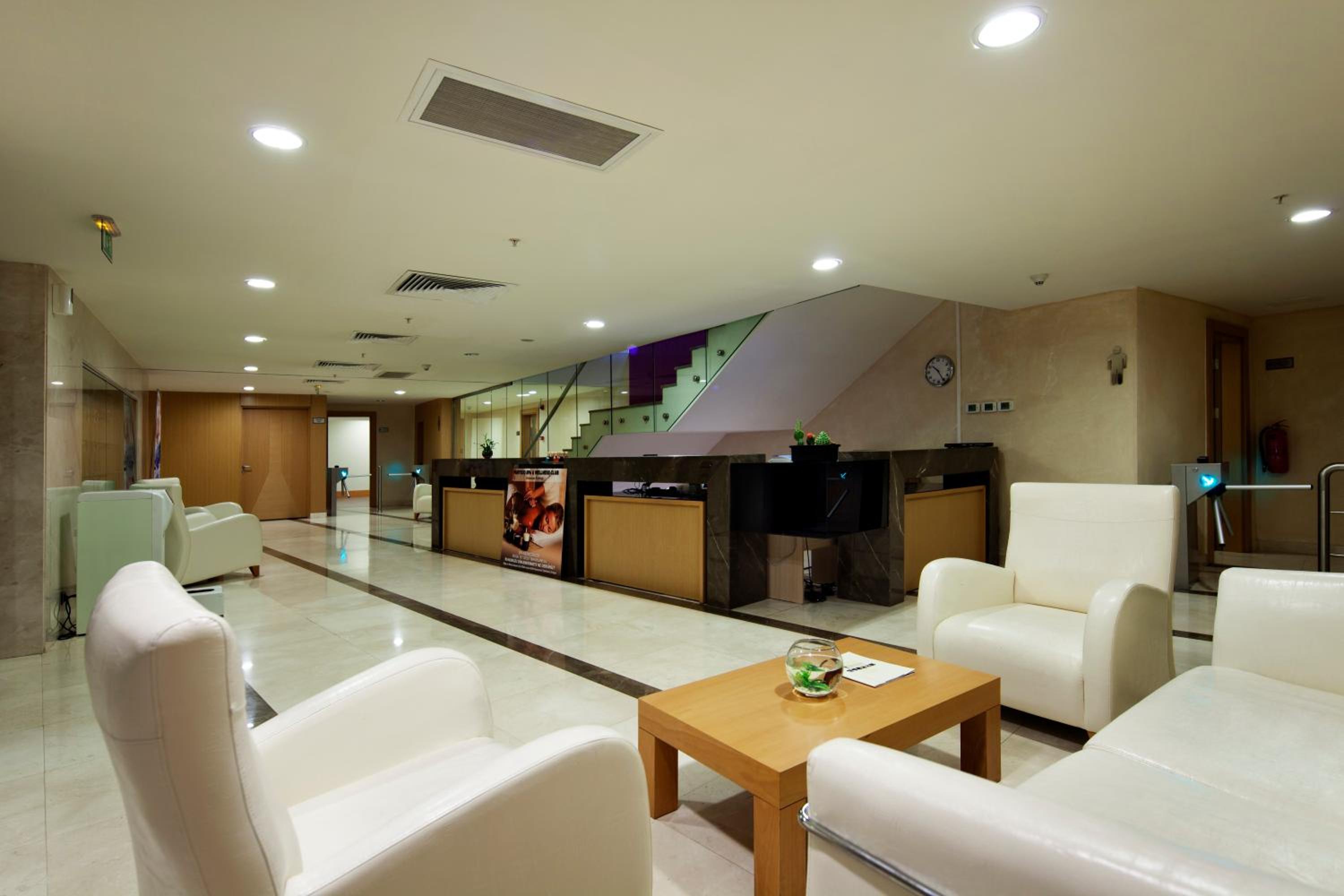 The Green Park Pendik - Image 31