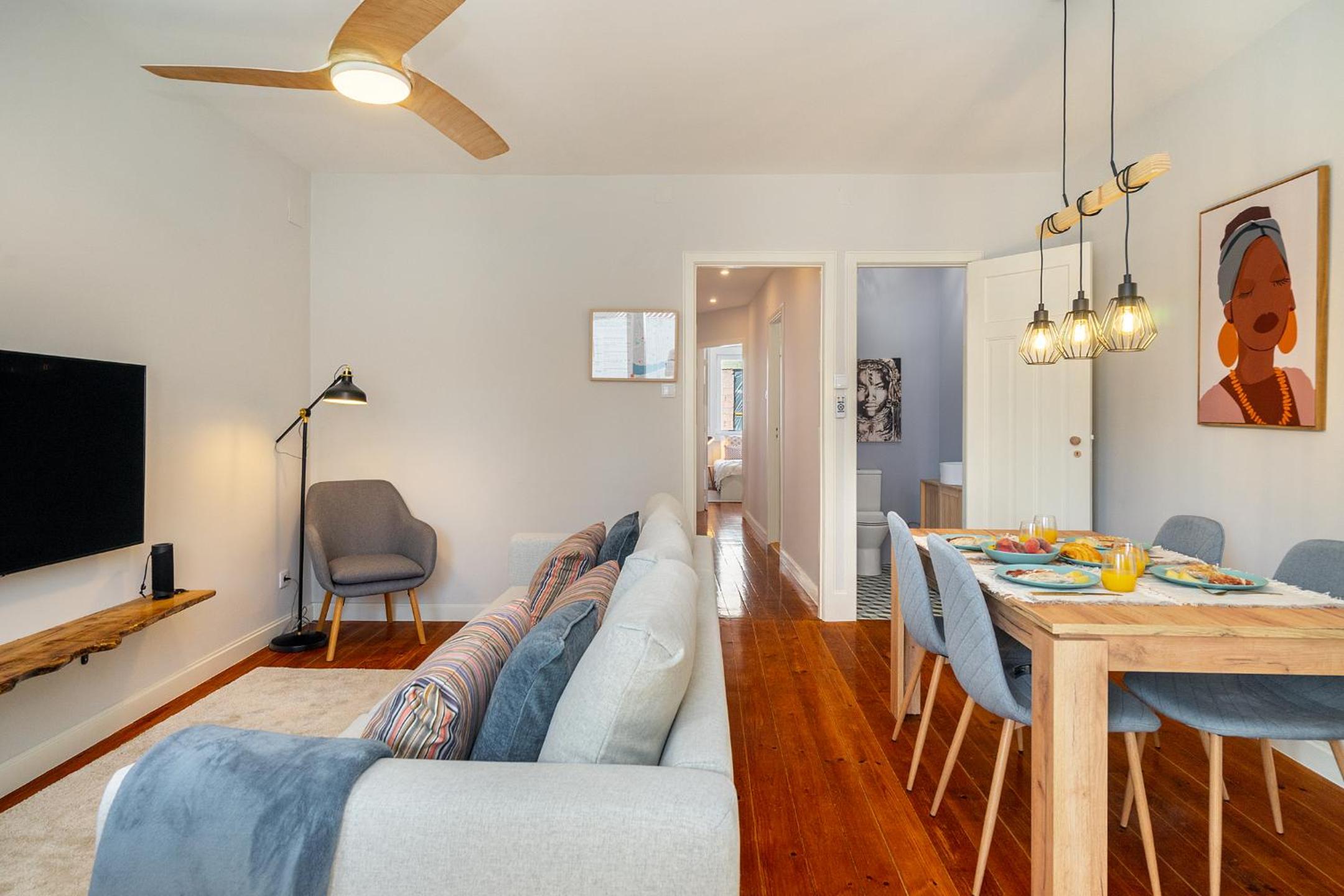 Whome Formosa #3 - Central 2-Bed in Prime Location Perfect to Explore Porto view 4