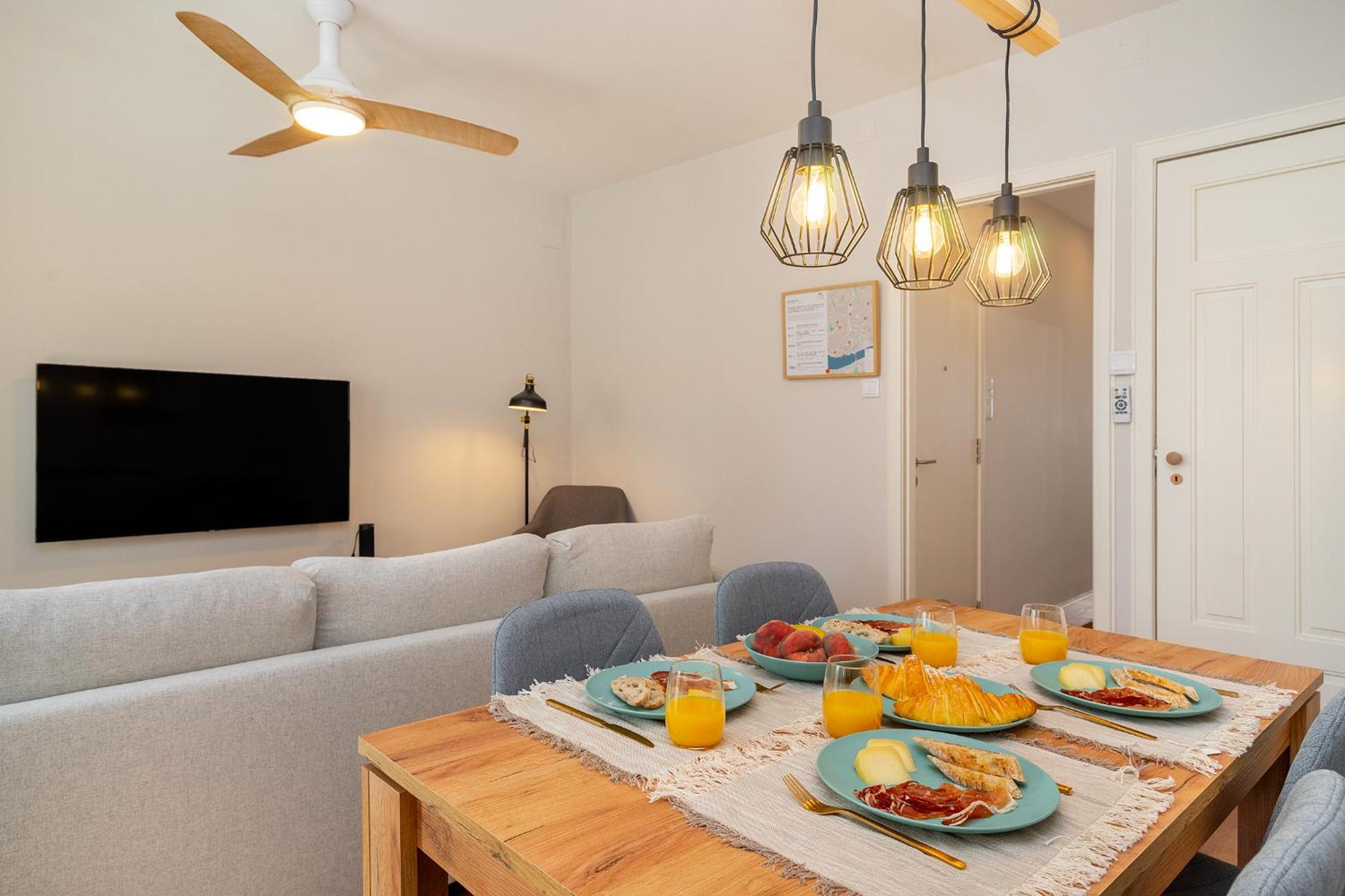 Whome Formosa #3 - Central 2-Bed in Prime Location Perfect to Explore Porto view 3