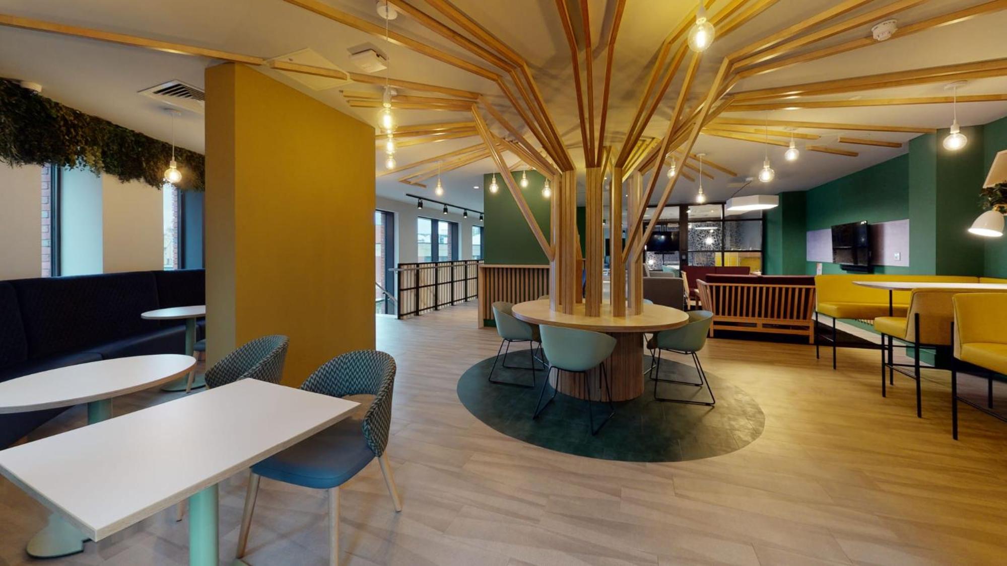 For Students Only - Relaxing Ensuites and Apartments at Weaver Place in Coventry