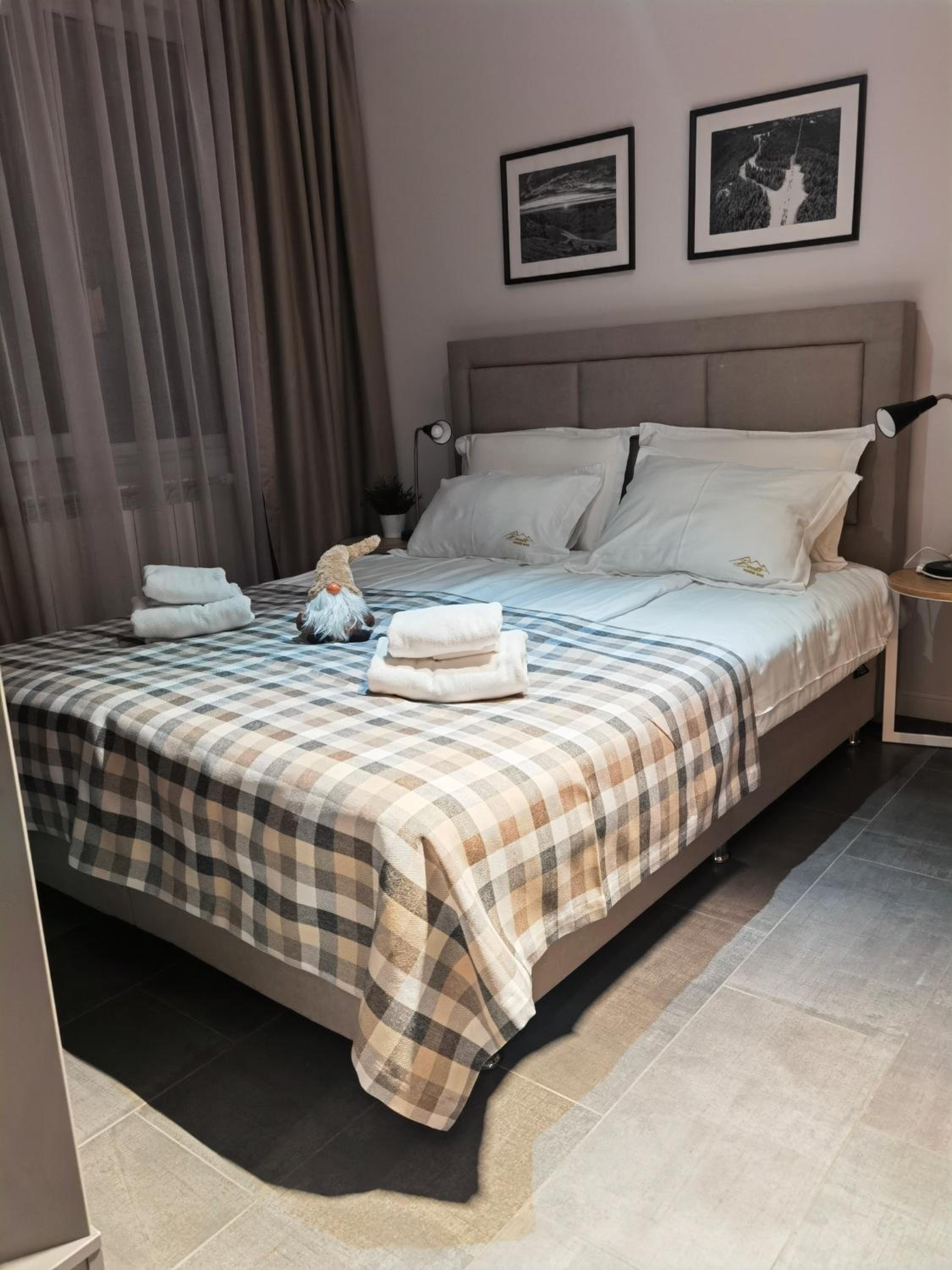 Borovete Mountain Luxury view 3
