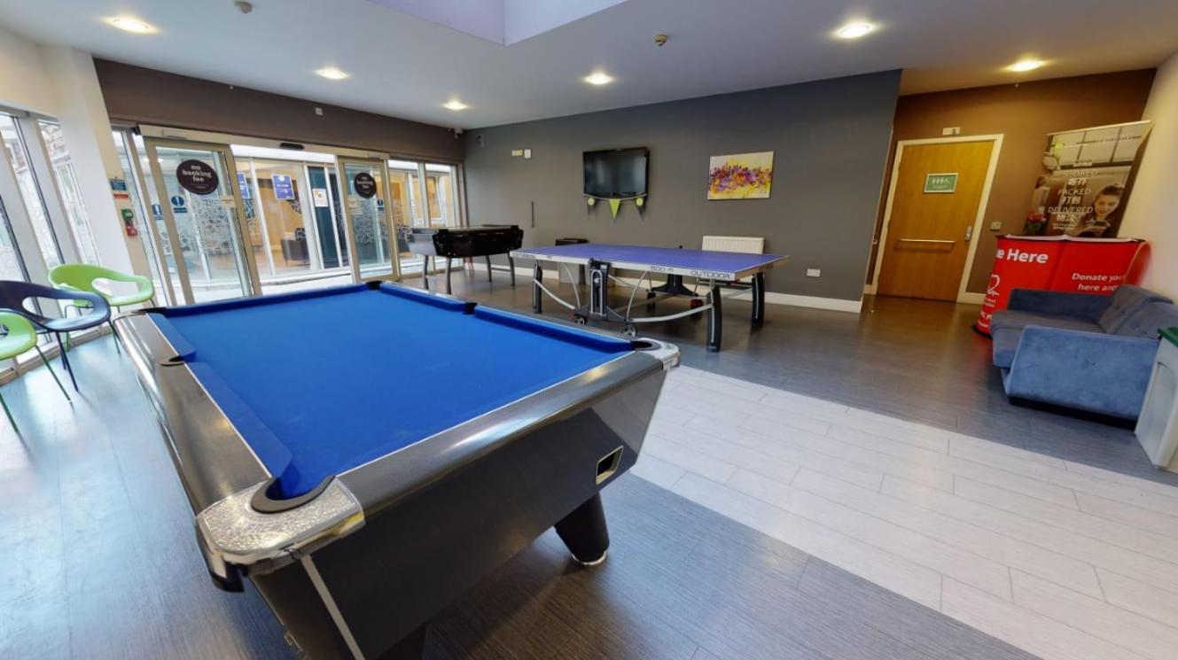 For Students Only - iQ Hoxton in London
