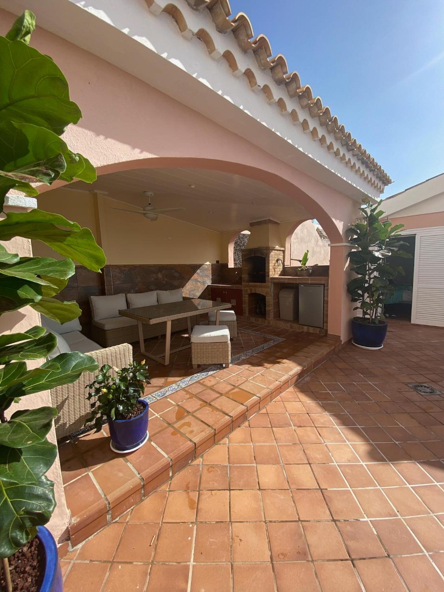 Villa Marbella-private heated pool and breathtaking view
