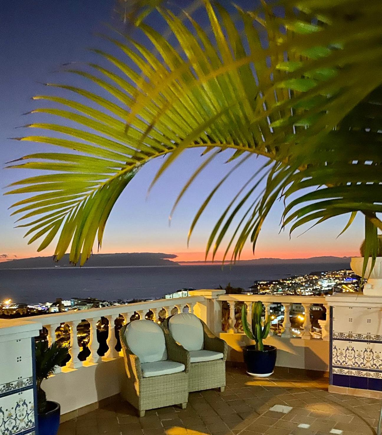 Villa Marbella-private heated pool and breathtaking view