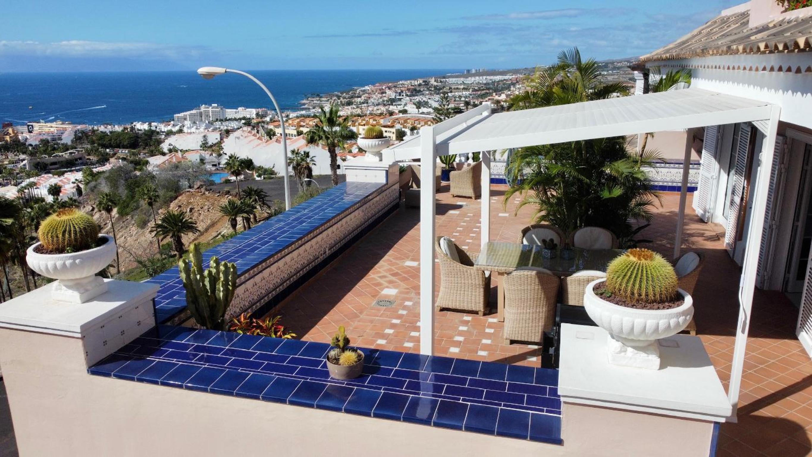 Villa Marbella-private heated pool and breathtaking view