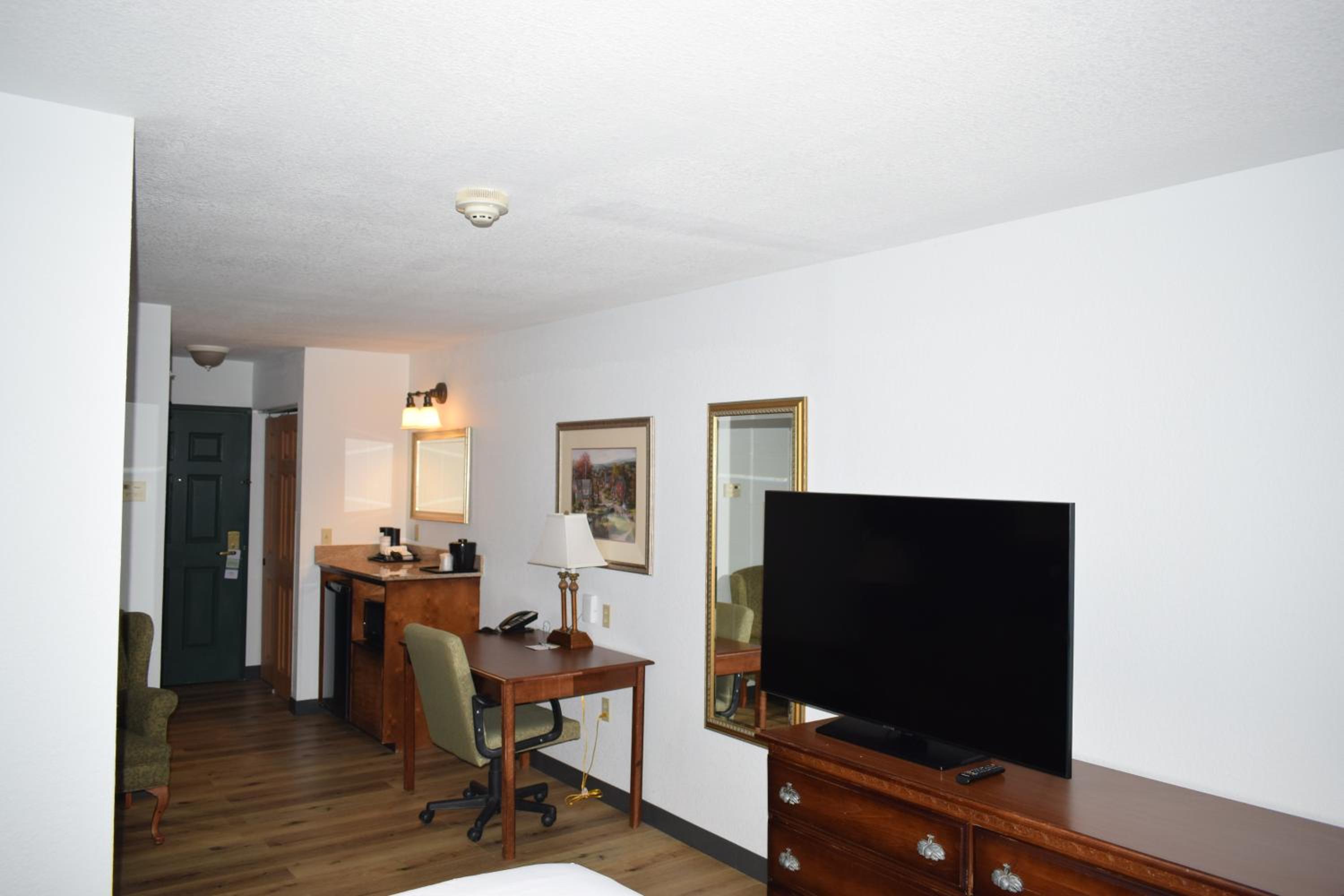 Wingate Suites by Wyndham Youngstown - Austintown, Billede 16