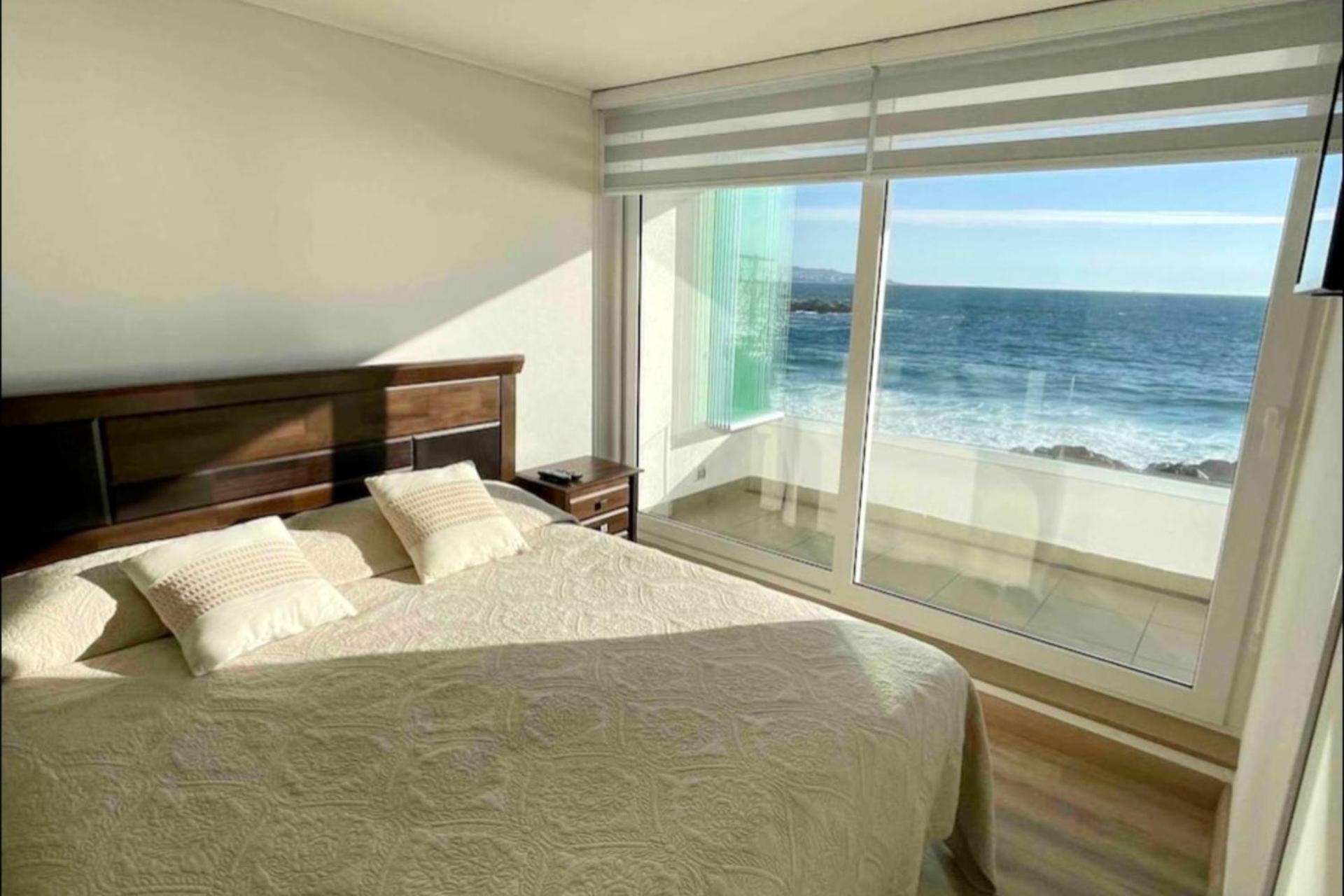 Apartamento en Playa Reñaca Villa del Mar Chile con vista al mar