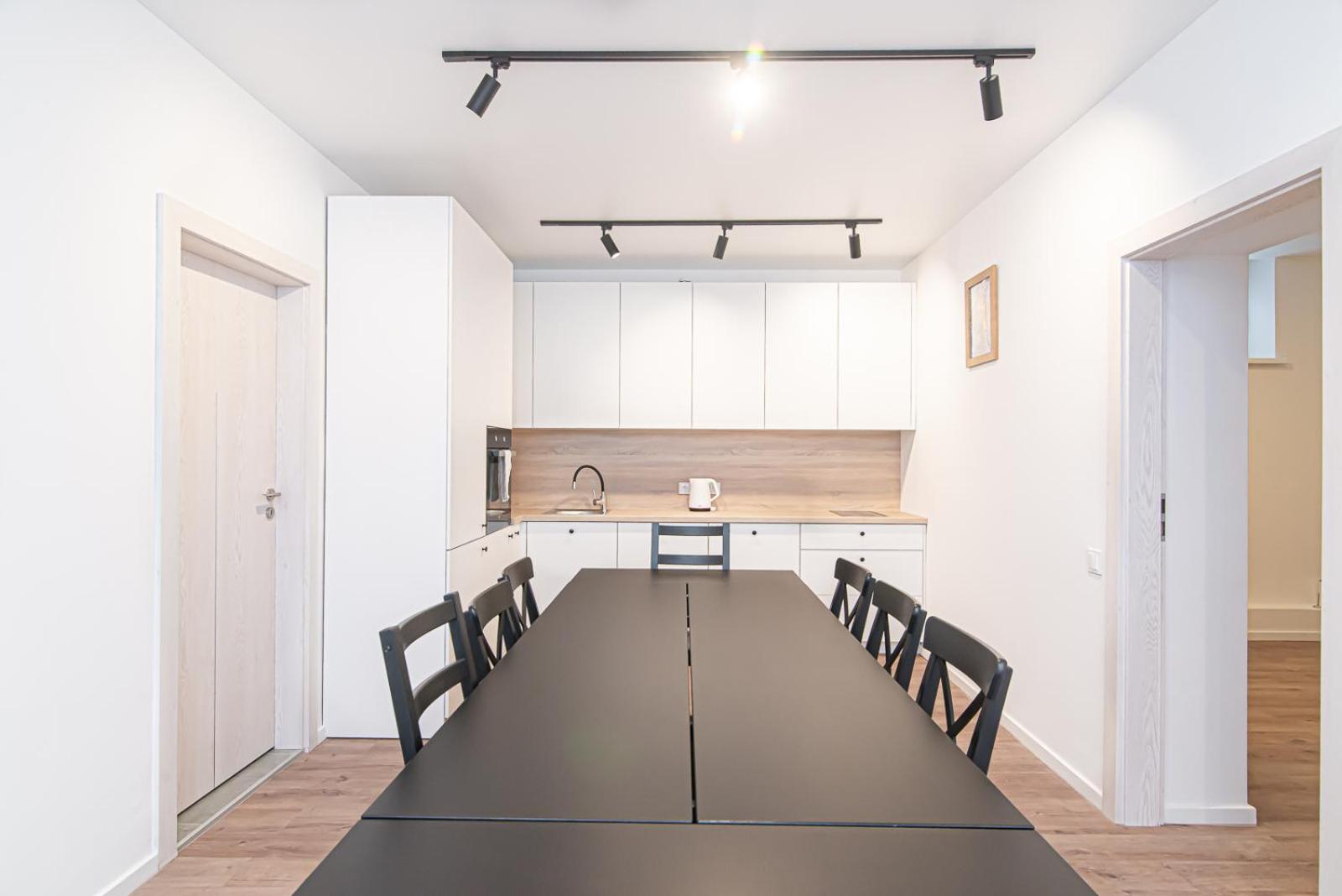 Spacious 2-bedroom apartment in Vilnius Old Town by URBAN RENT view 4