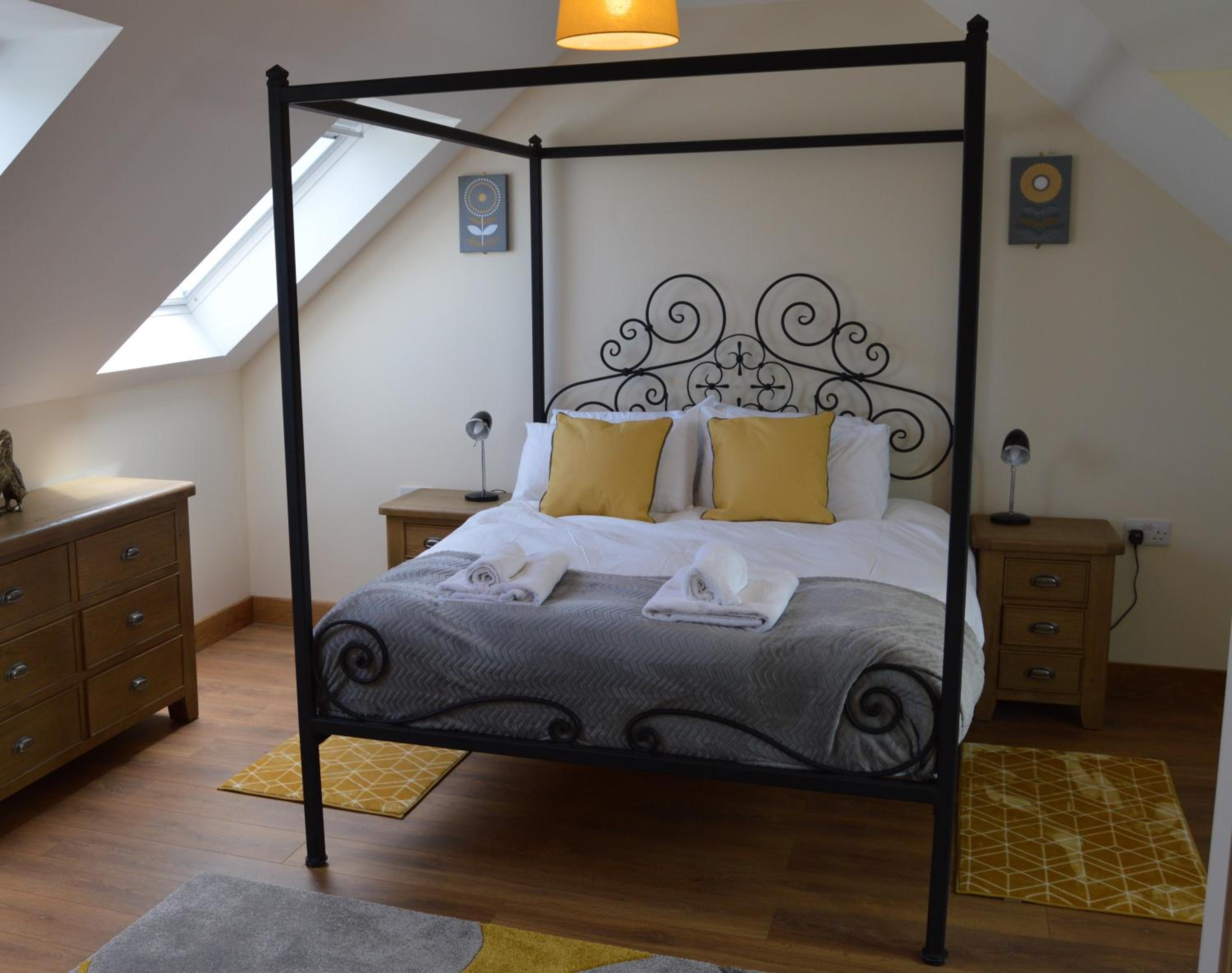 The Farmhouse at Williamscraig Holiday Cottages view 5