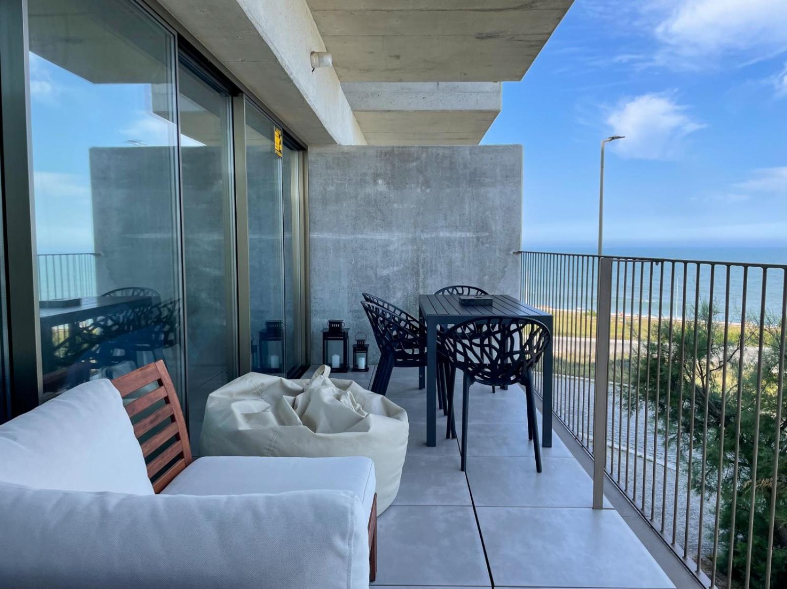 Sea&River Apartment view 2