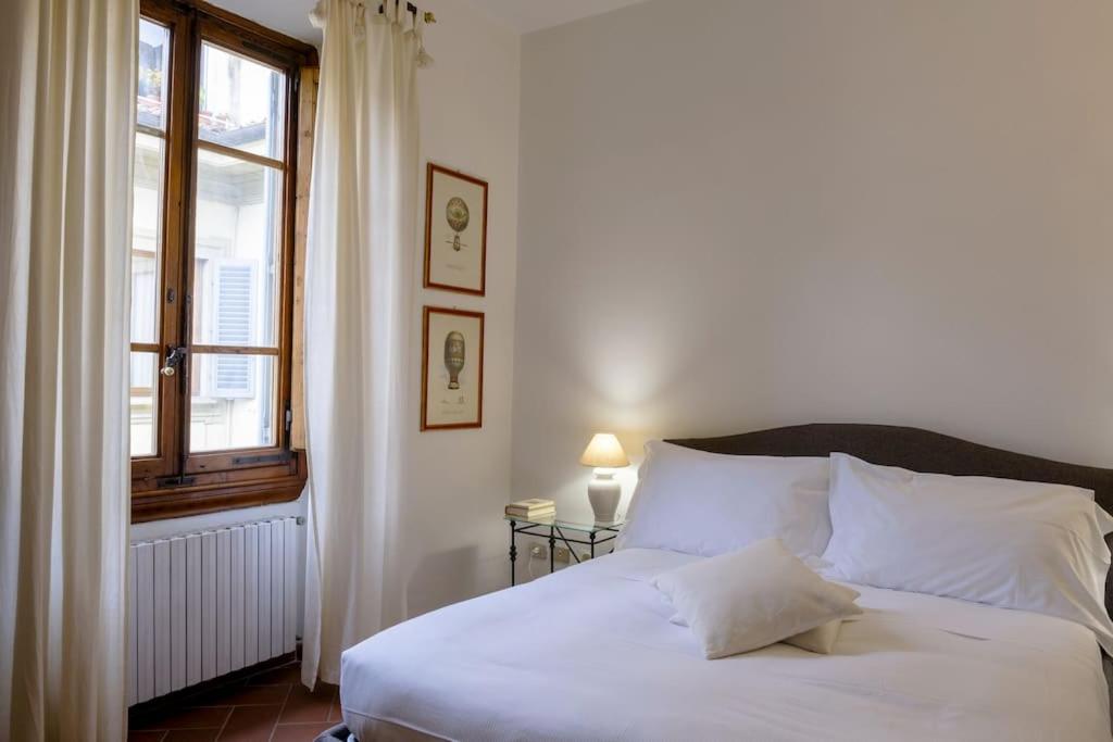 D/T Elegant & Spacious Flat 2' walk train station