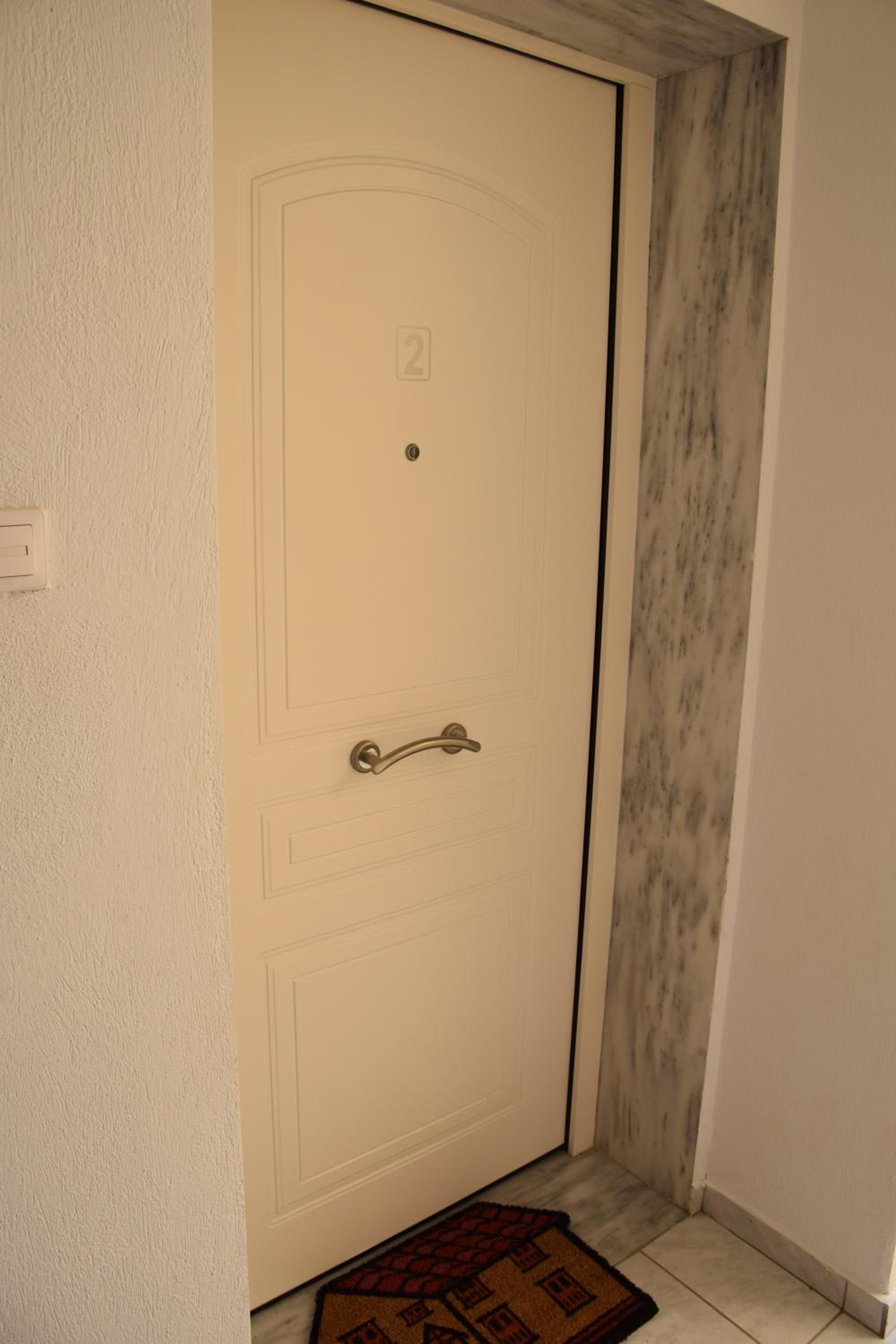 Photo 51