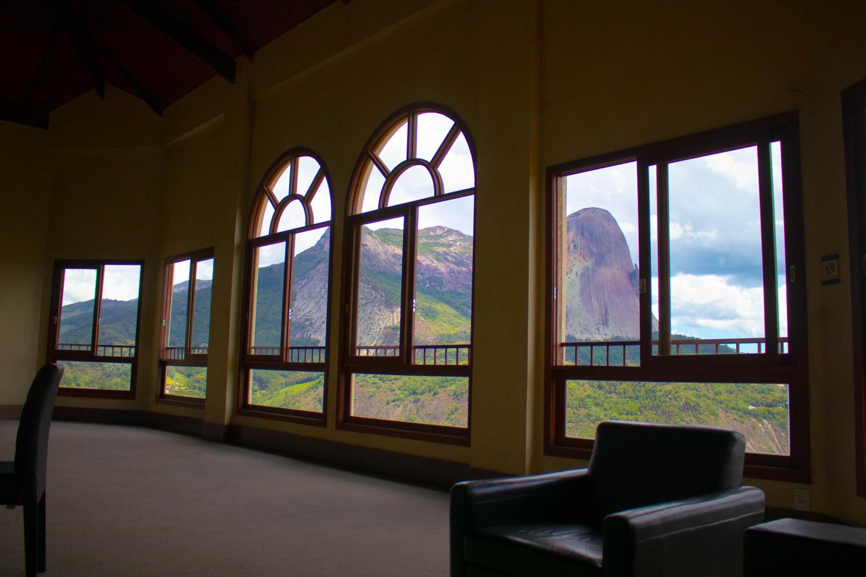 Loft 335 Vista Azul- De frente para a Pedra Azul