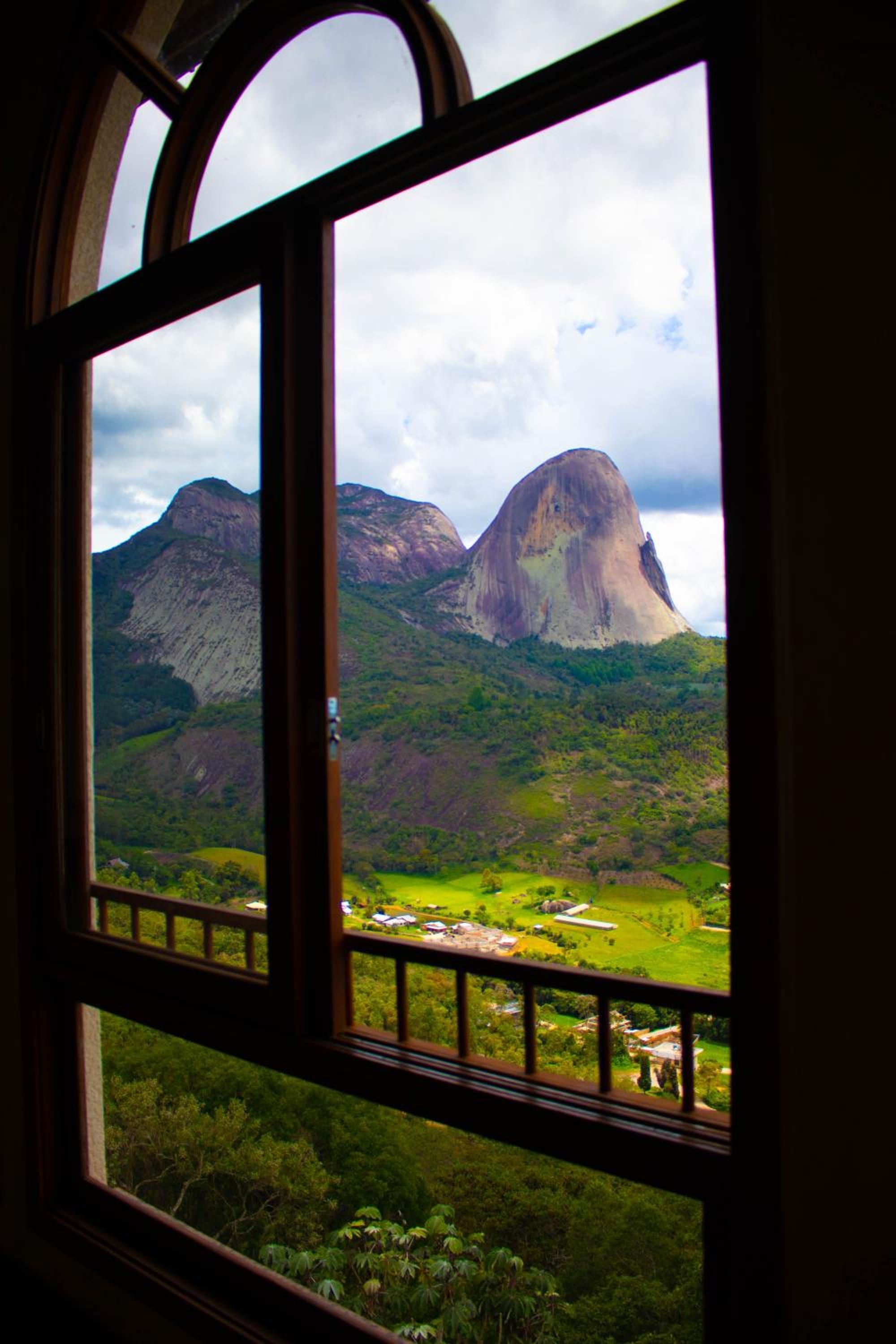 Loft 335 Vista Azul- De frente para a Pedra Azul
