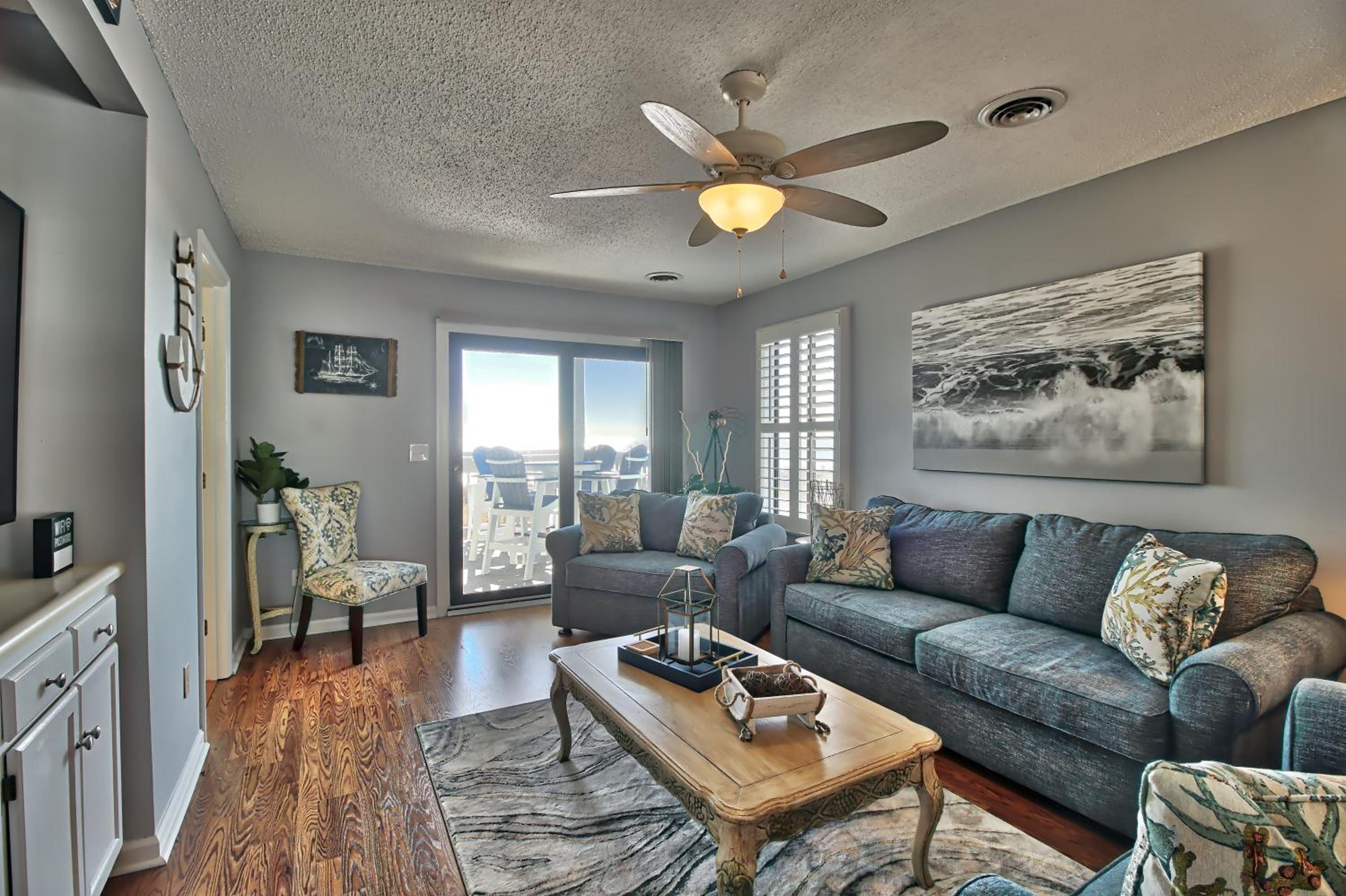 Direct Ocean Front 3BR/2BA Dog Friendly **OCEANFRONT** view 5