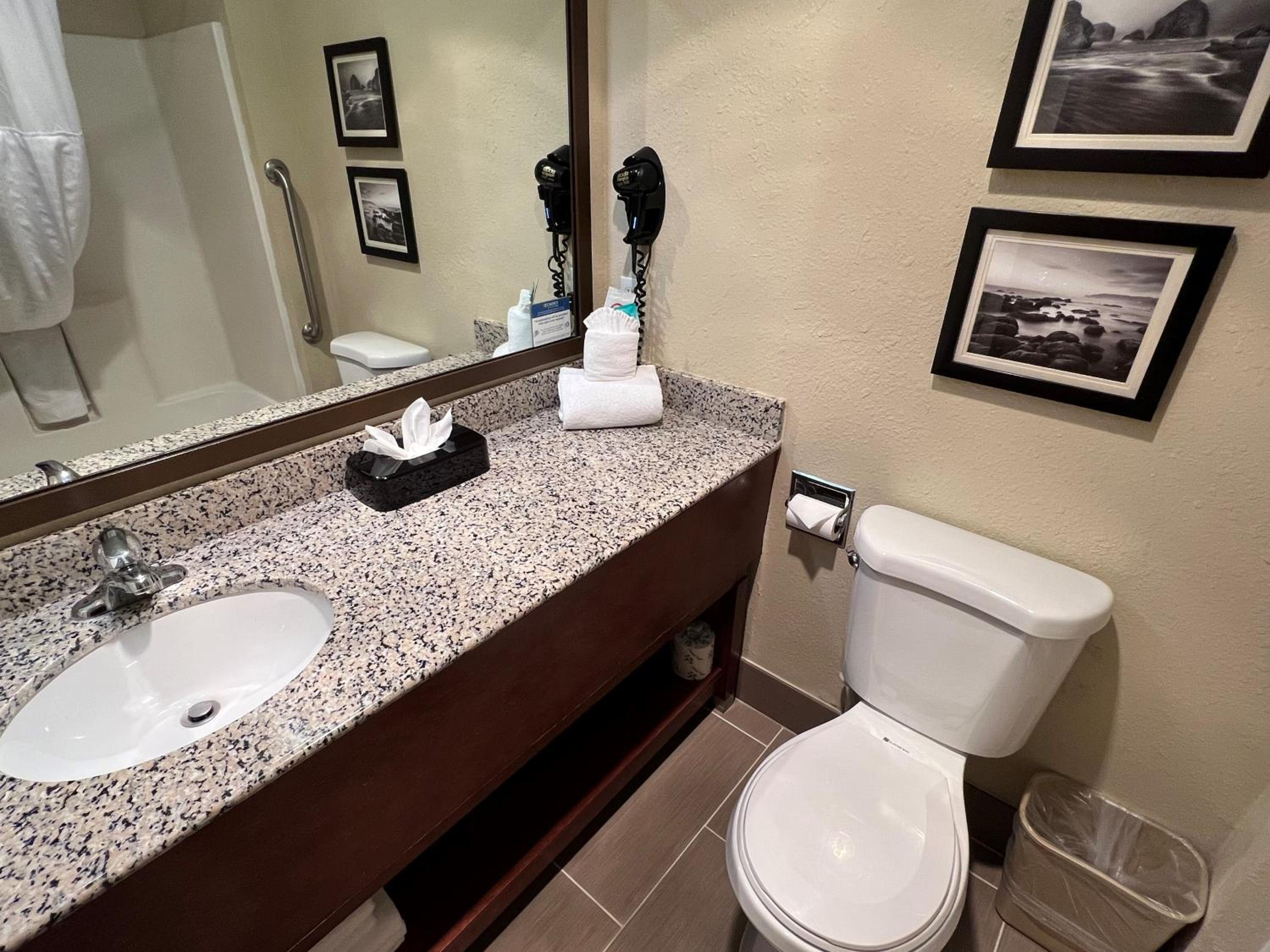 Medford Vacations - Comfort Inn Medford South - Property Image 32