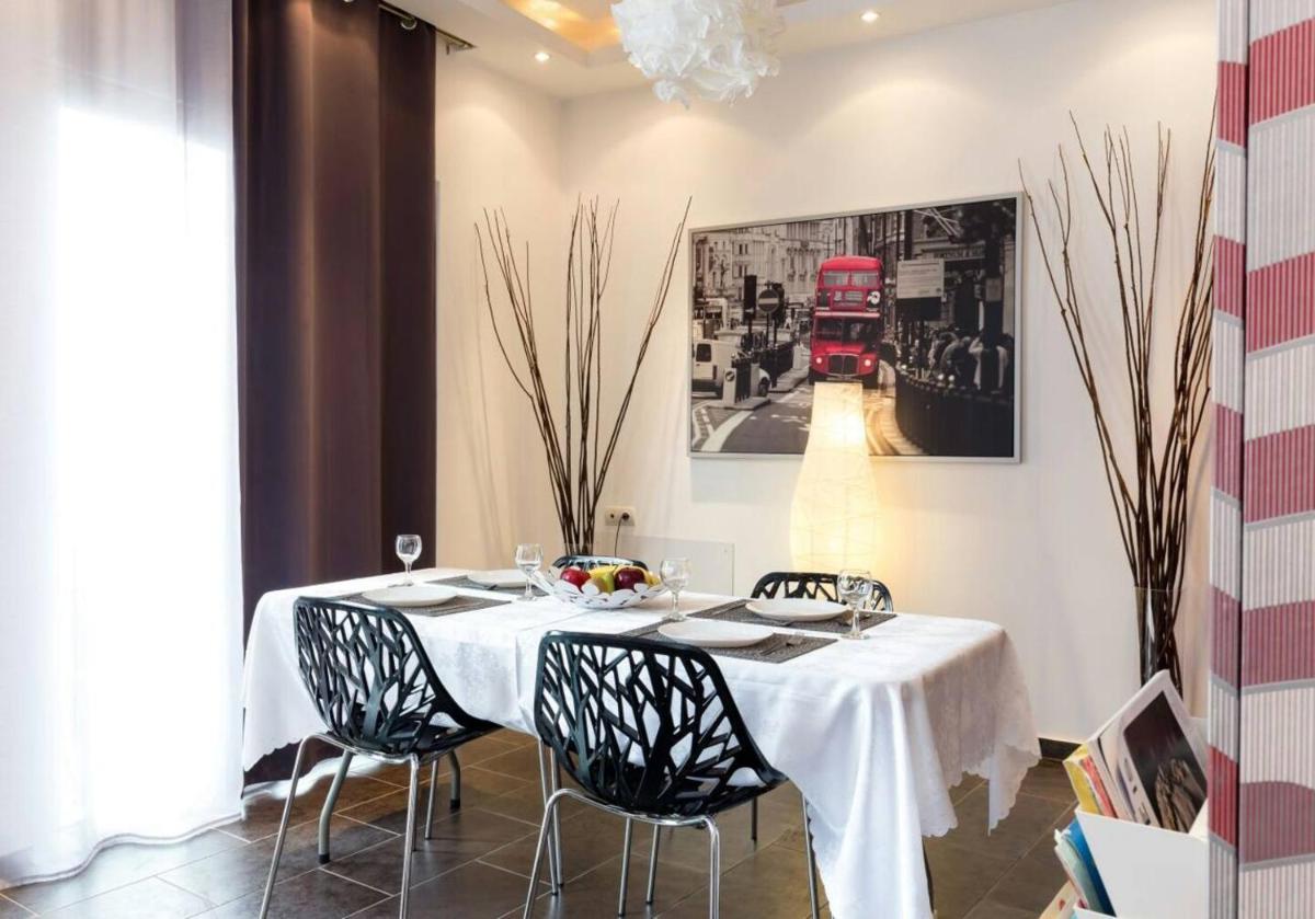 Renovated Flat with Acropolis View photo 5