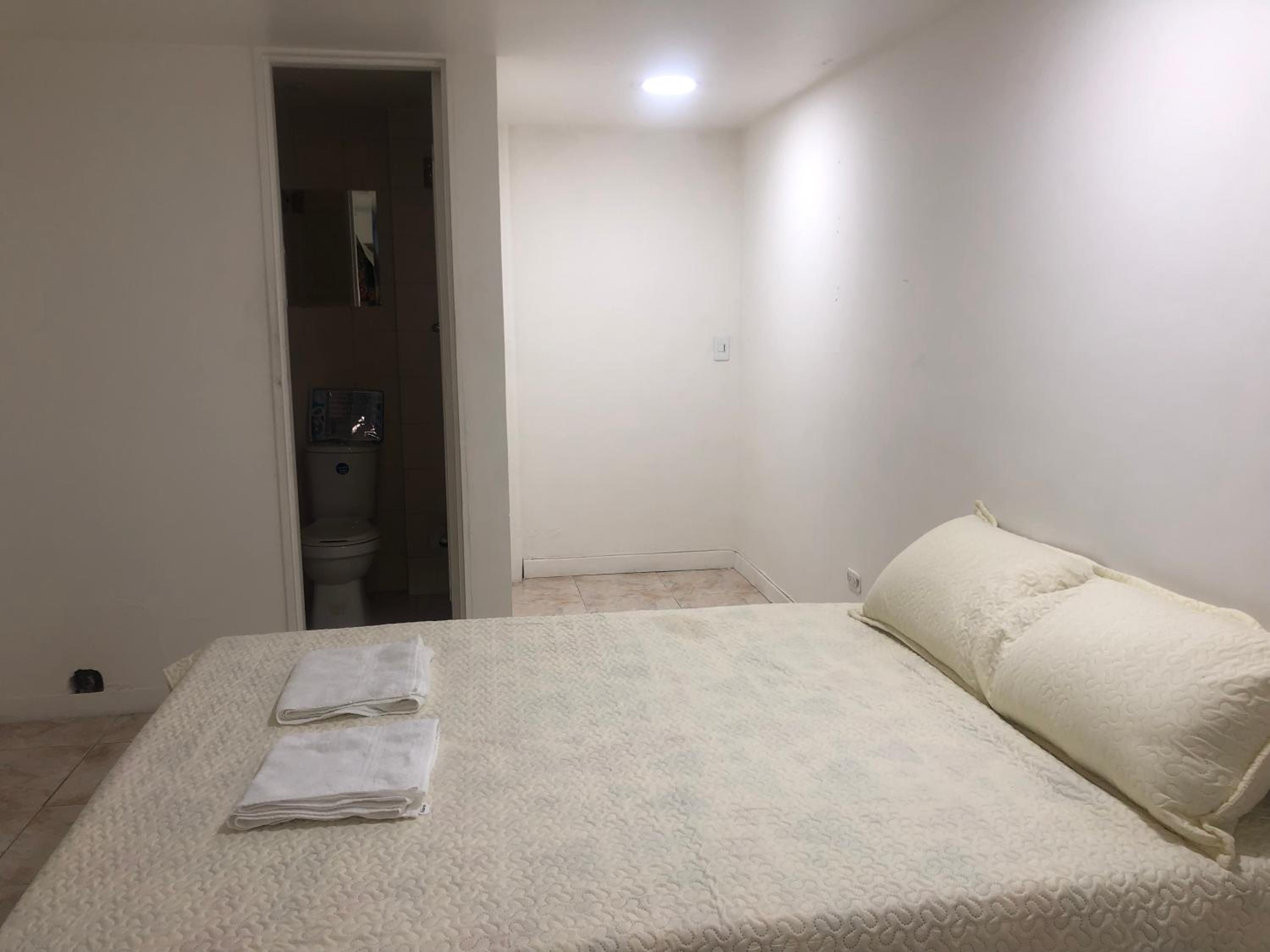 Apartamento cómodo en laureles, grande, céntrico ,bien ubicado Apto203
