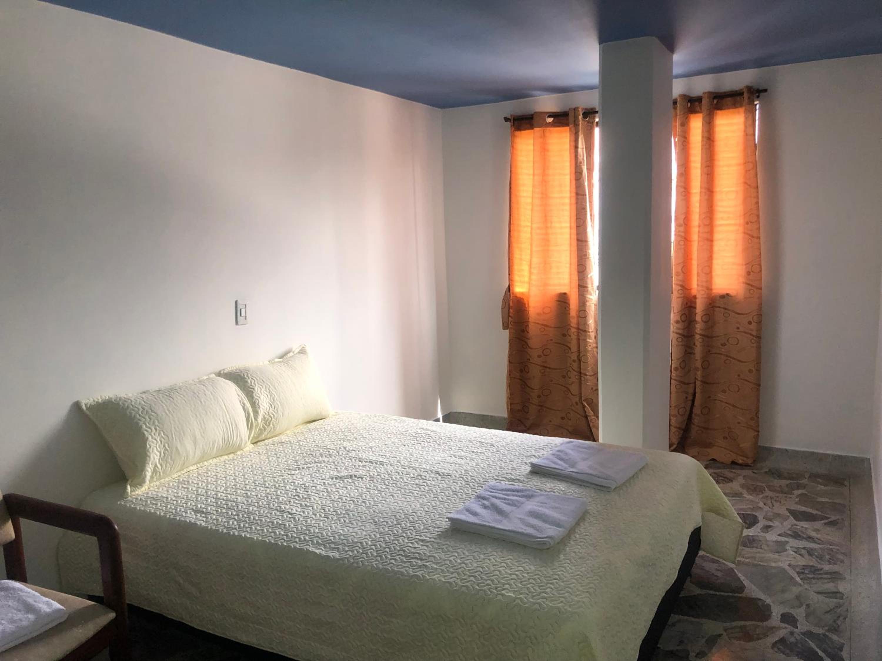 Apartamento cómodo en laureles, grande, céntrico ,bien ubicado Apto203