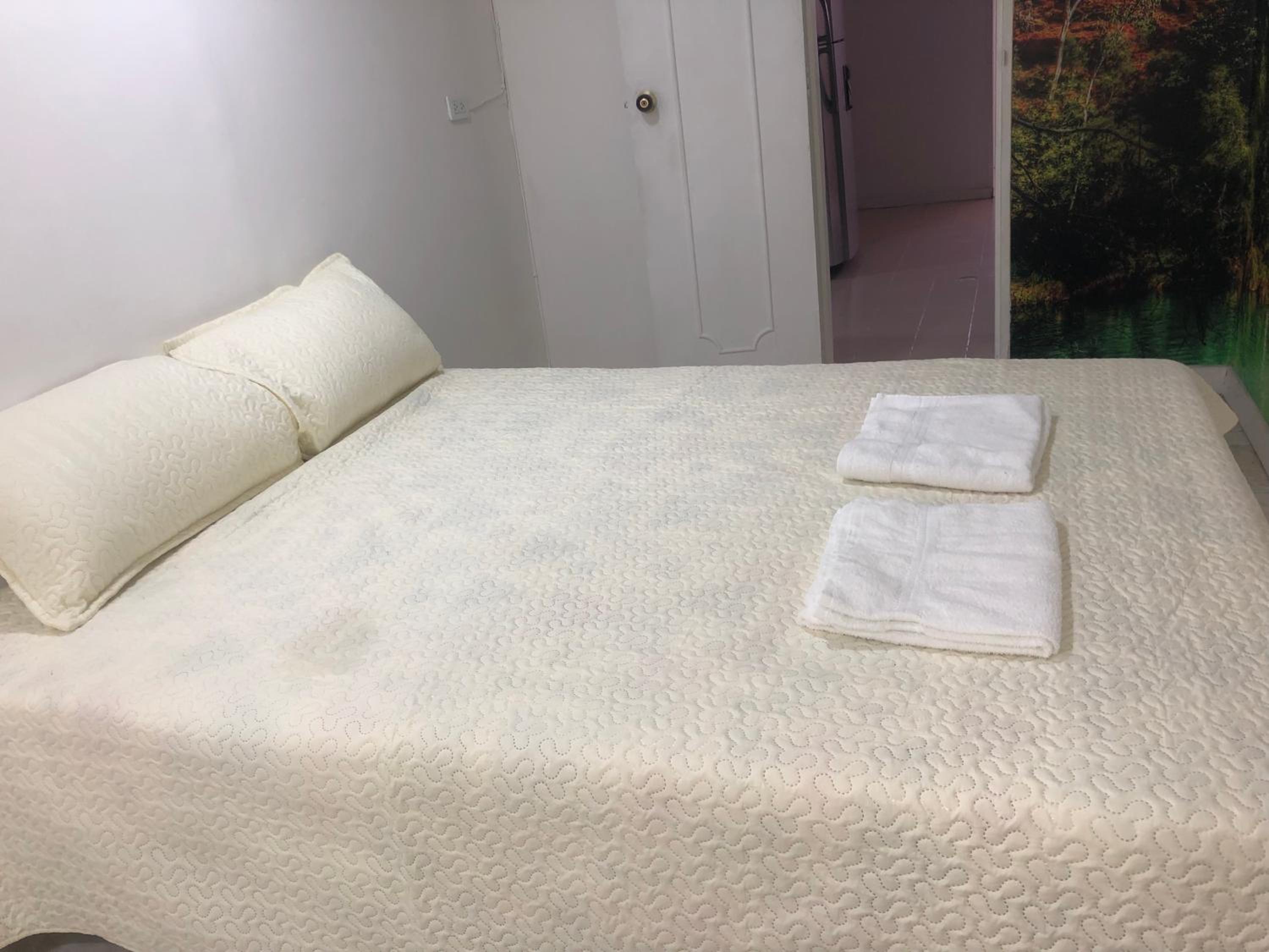 Apartamento cómodo en laureles, grande, céntrico ,bien ubicado Apto203