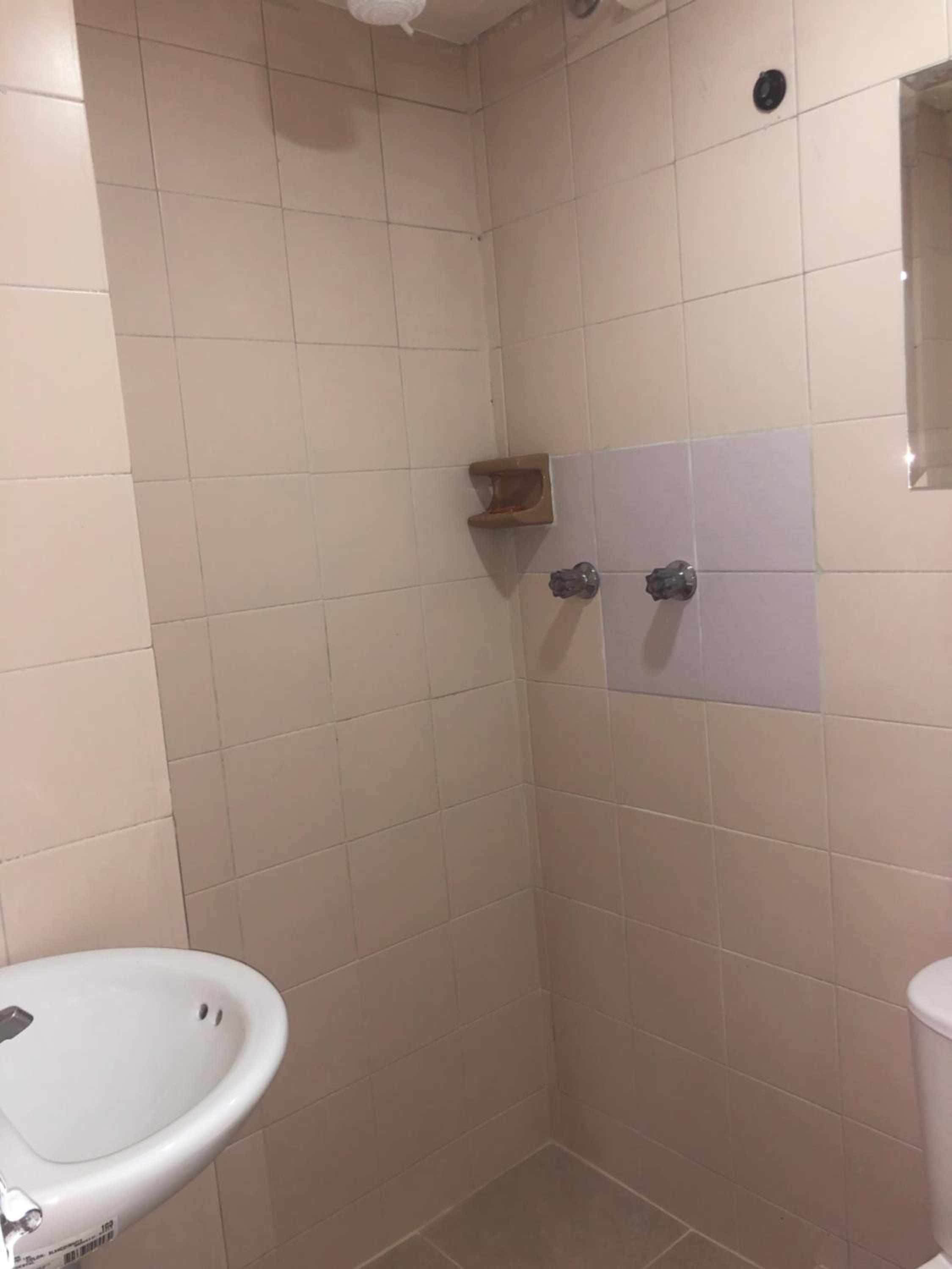 Apartamento cómodo en laureles, grande, céntrico ,bien ubicado Apto203