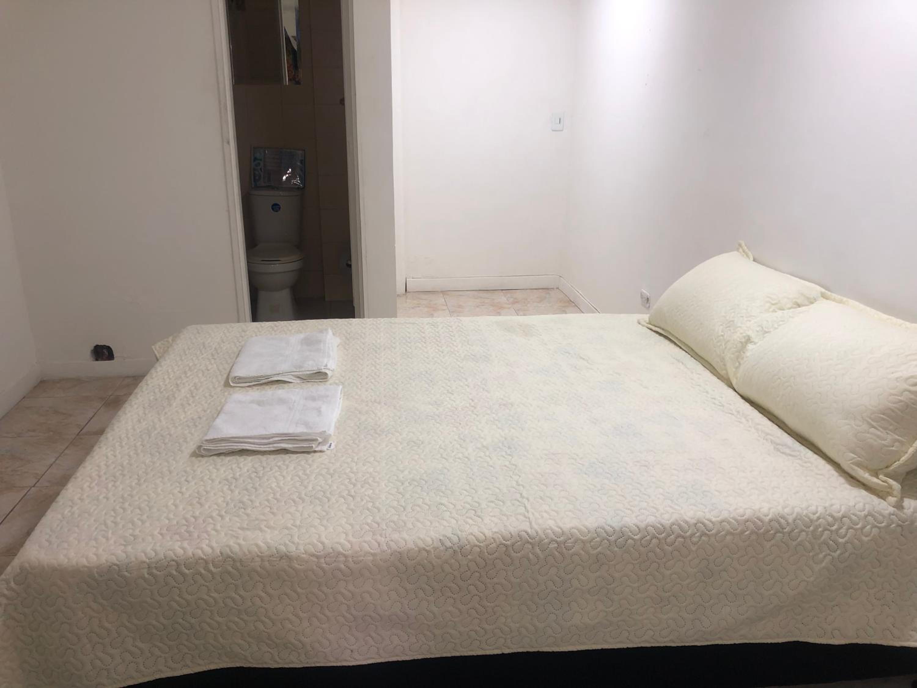 Apartamento cómodo en laureles, grande, céntrico ,bien ubicado Apto203