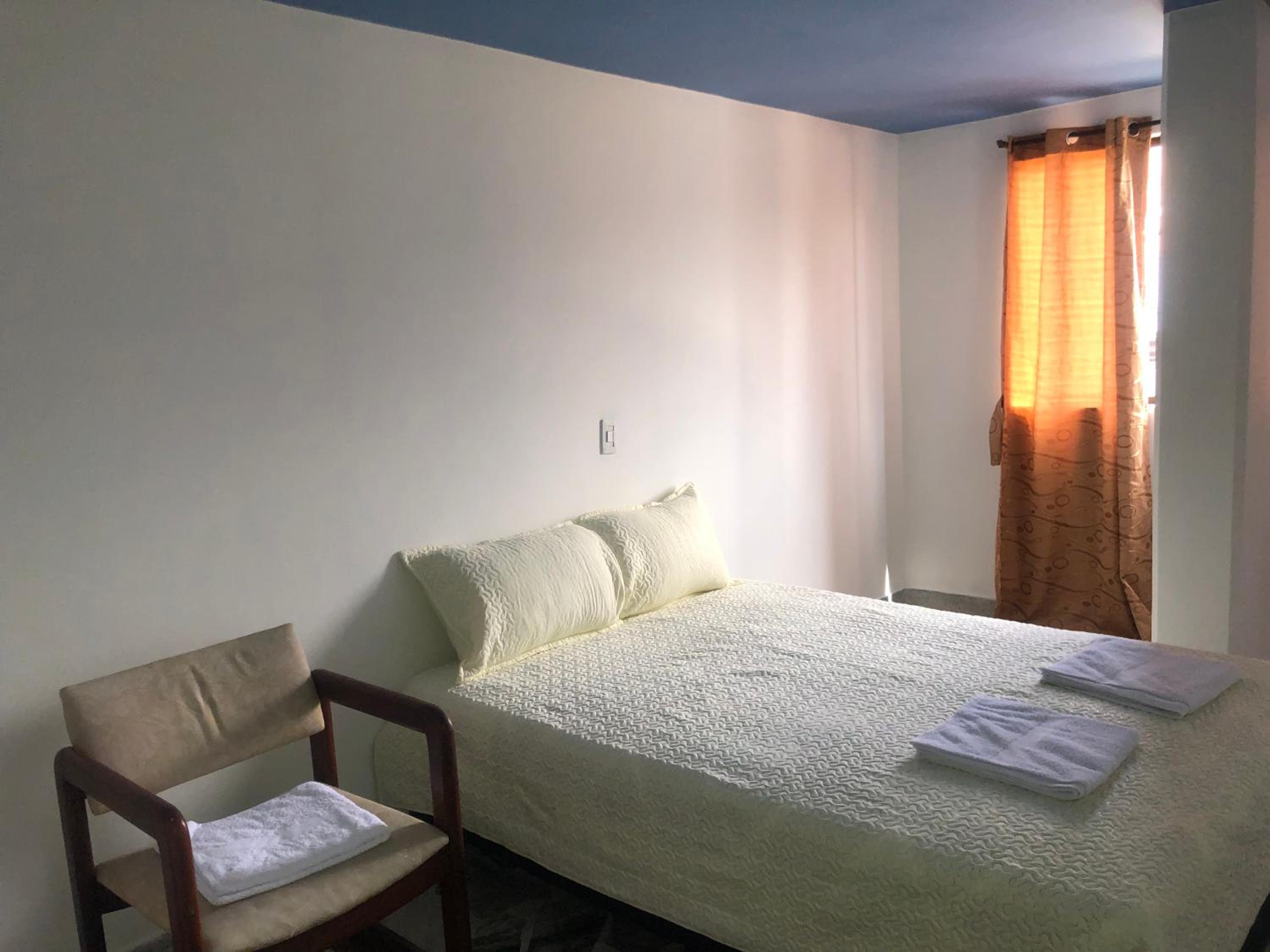 Apartamento cómodo en laureles, grande, céntrico ,bien ubicado Apto203