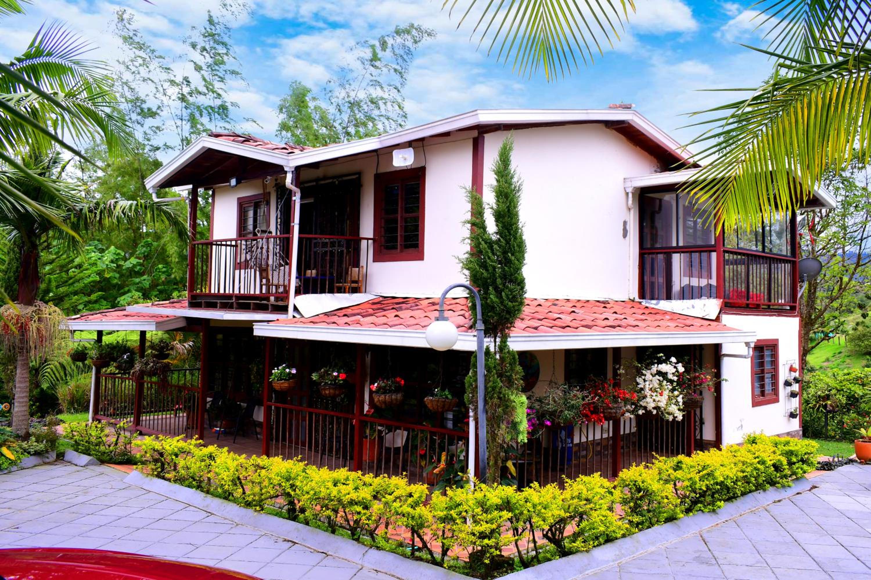 Finca en Guatapé a solo minutos de la piedra, con Jacuzzi & piscina