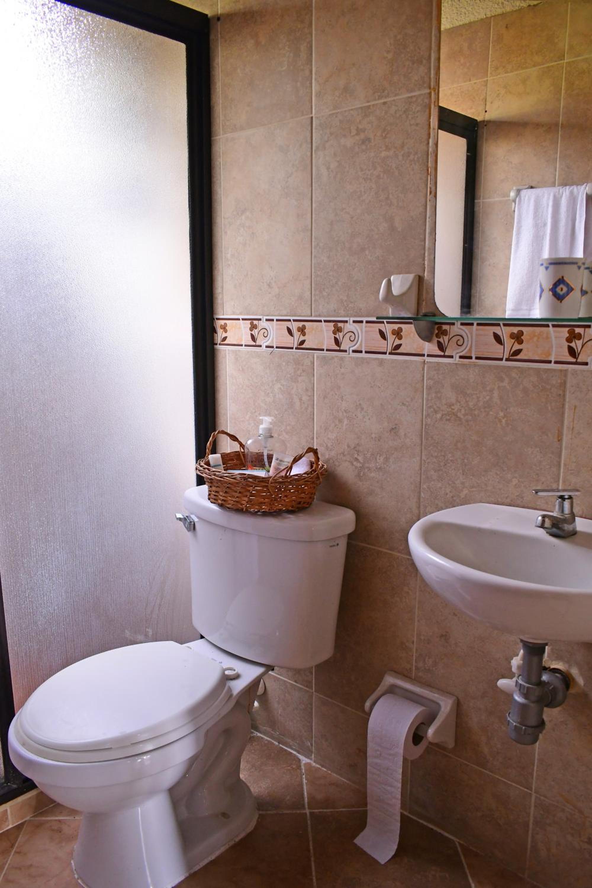 Finca en Guatapé a solo minutos de la piedra, con Jacuzzi & piscina